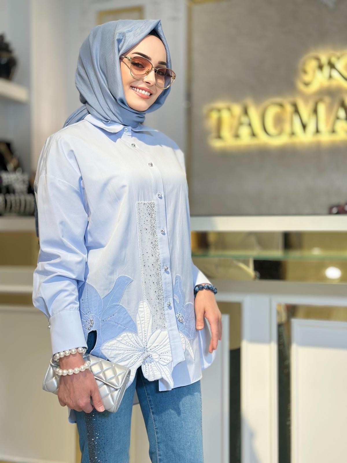 Nakışlı Taşlı Gömlek-Tac 8704 - MAVİ