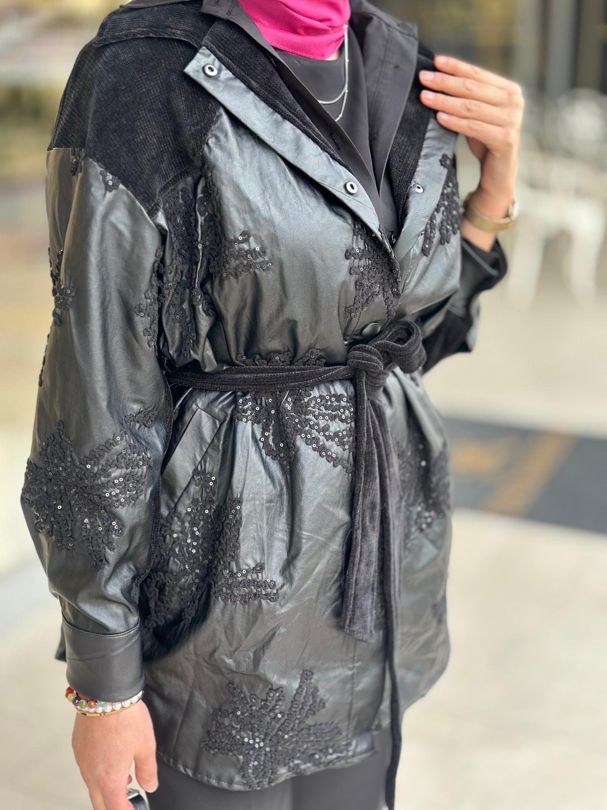 Nakışlı Deri Kap-Tac 7902