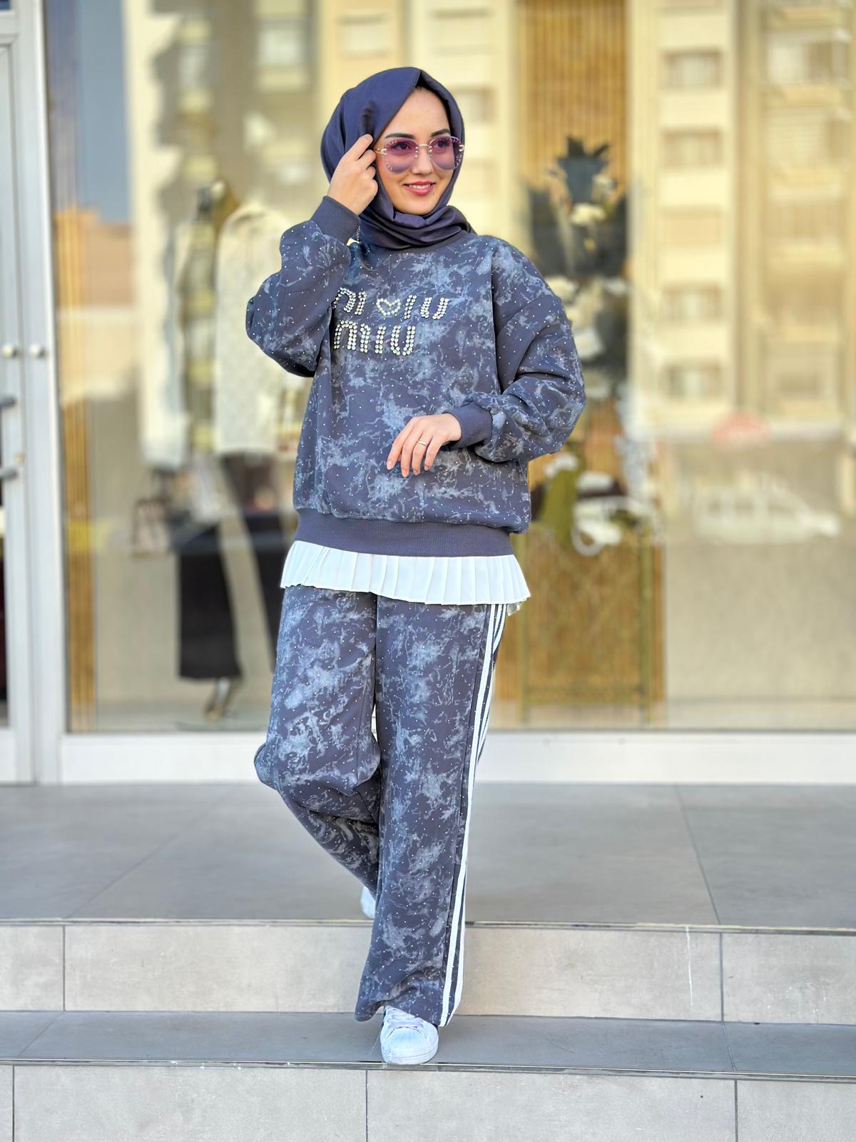 Önü Taşlı İthal Takım-Tac 85247