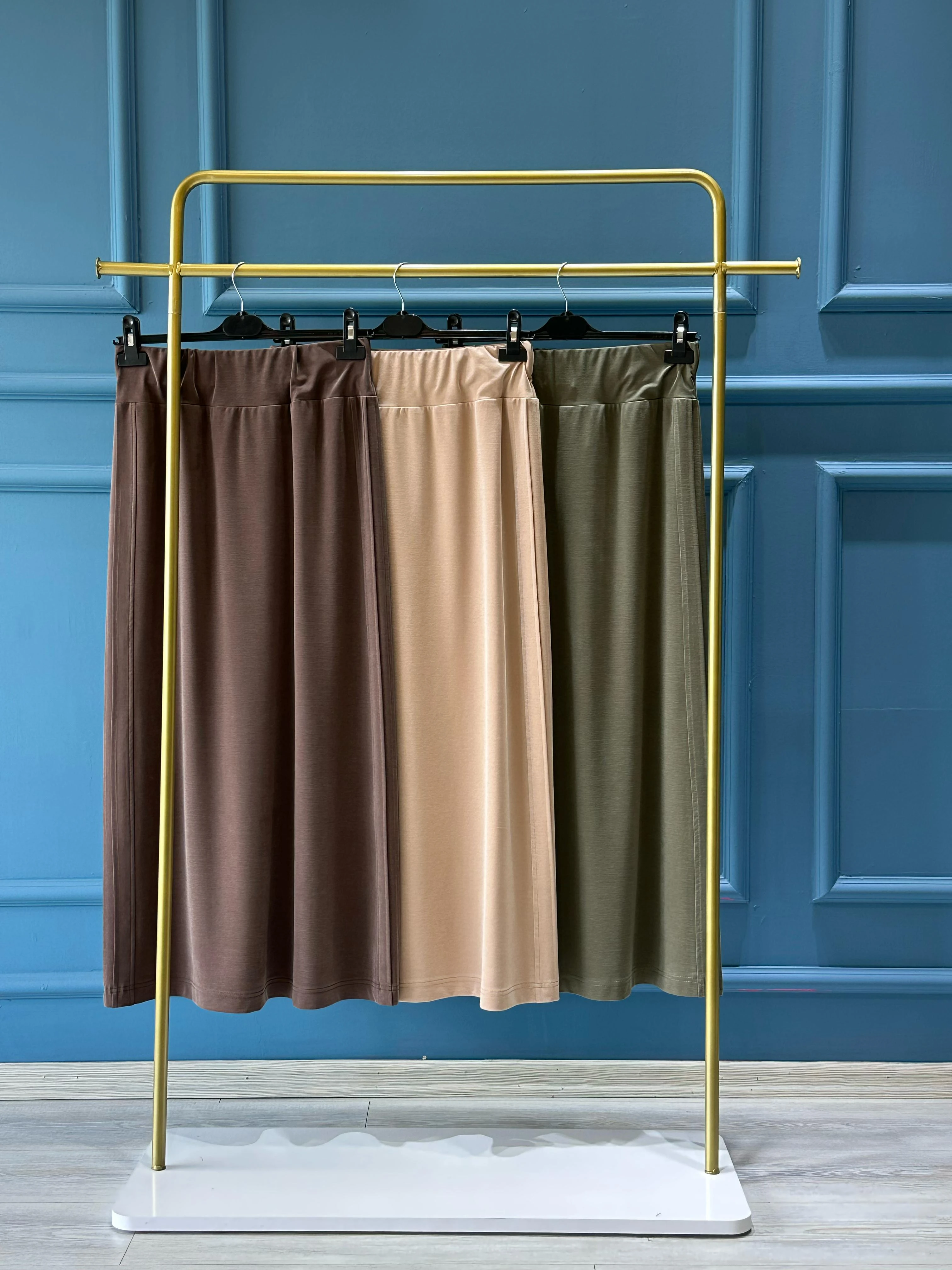 Yanı Nervürlü Etek-Tac 5461