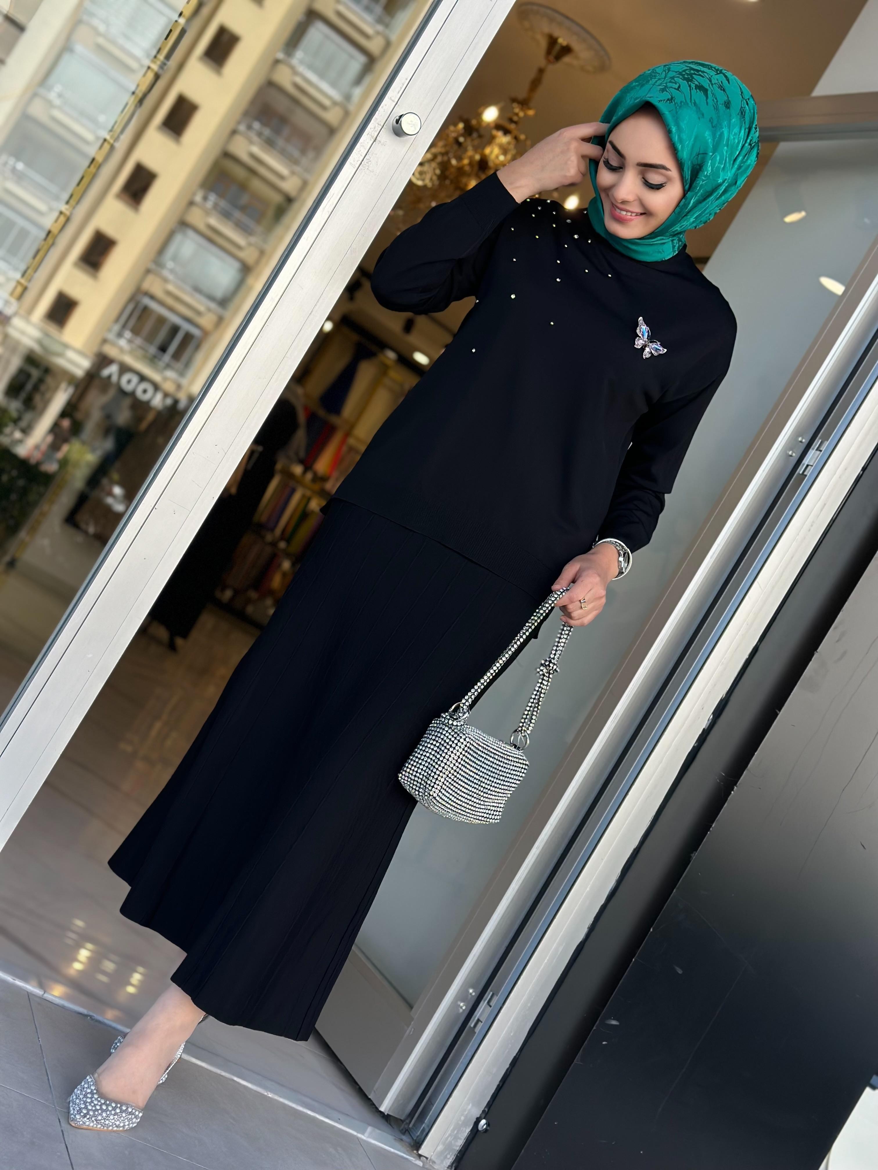 Eteği Düğmeli Rayon Takım-Tac 21690