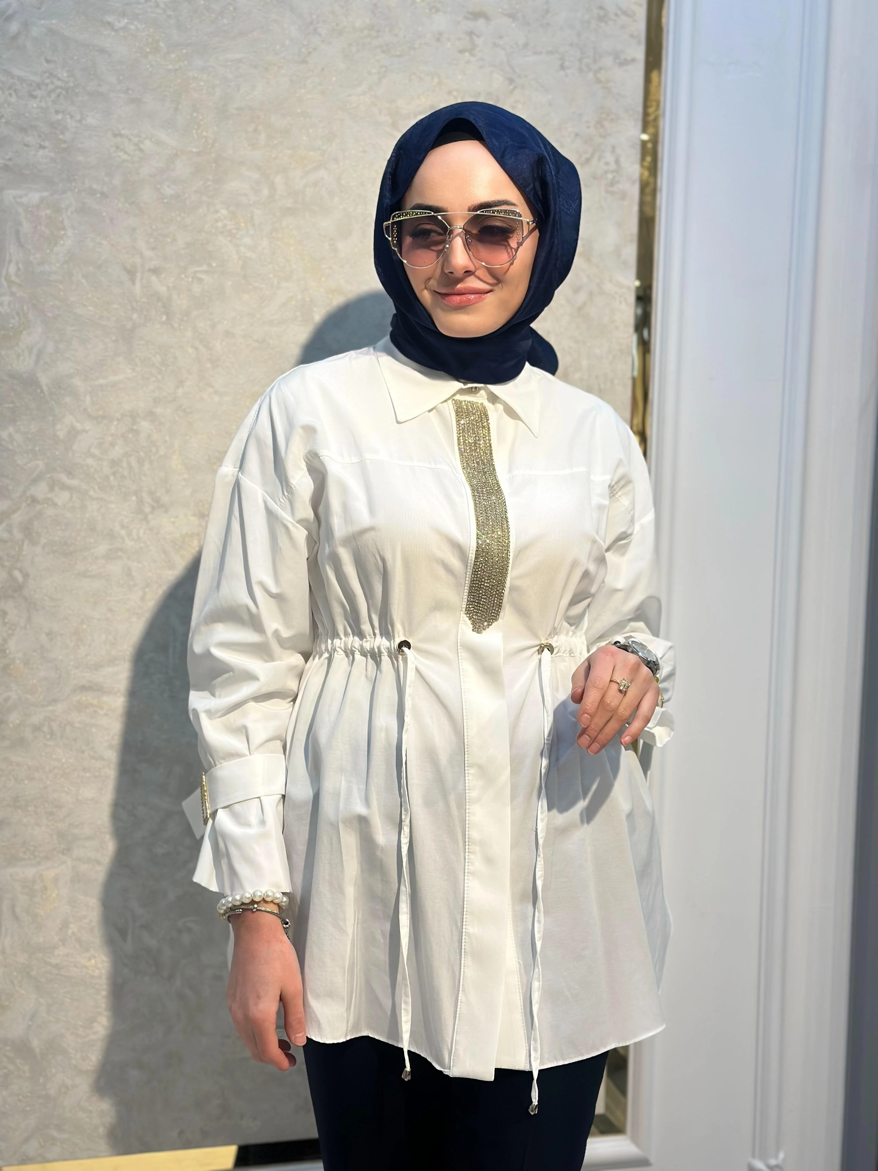 Önü Taşlı Gömlek-Tac 8600