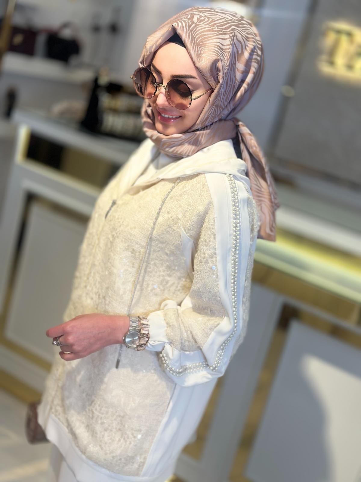 Kolları Taşlı Takım-Tac 7815