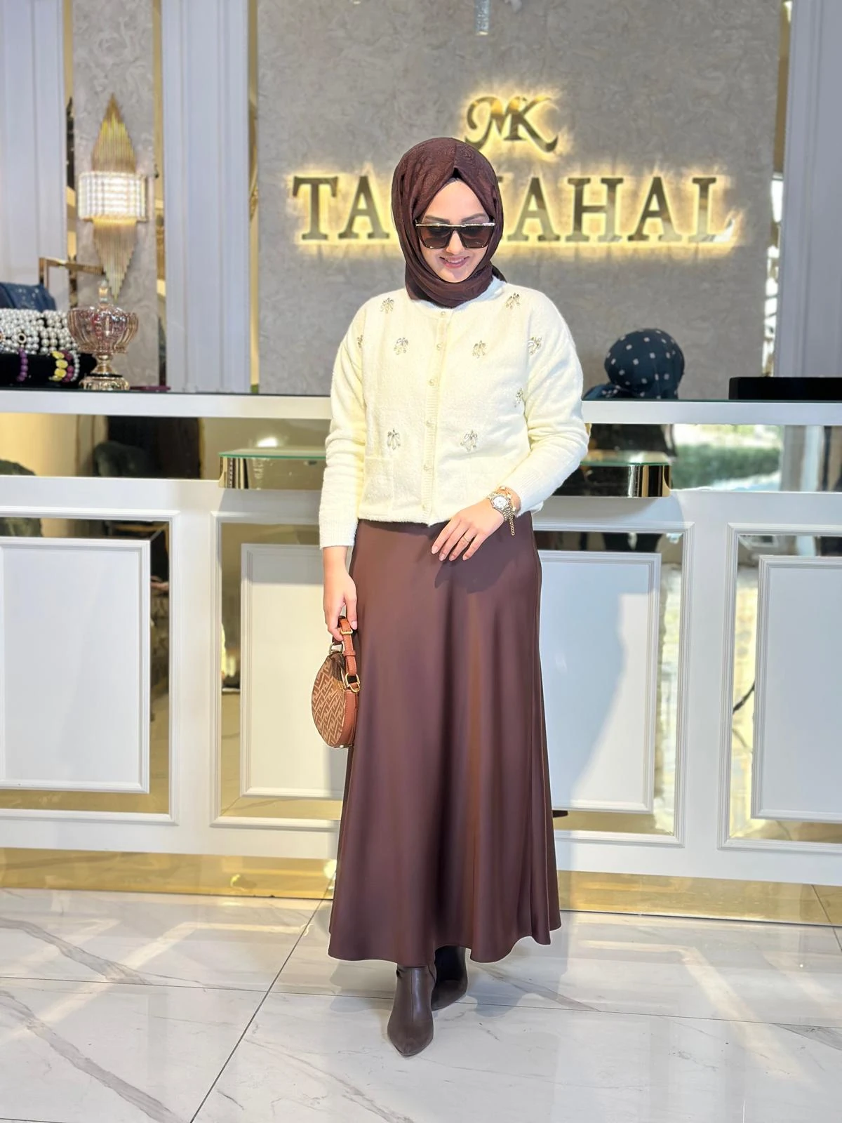 Önü İnci Taşlı Hırka-Tac 6101