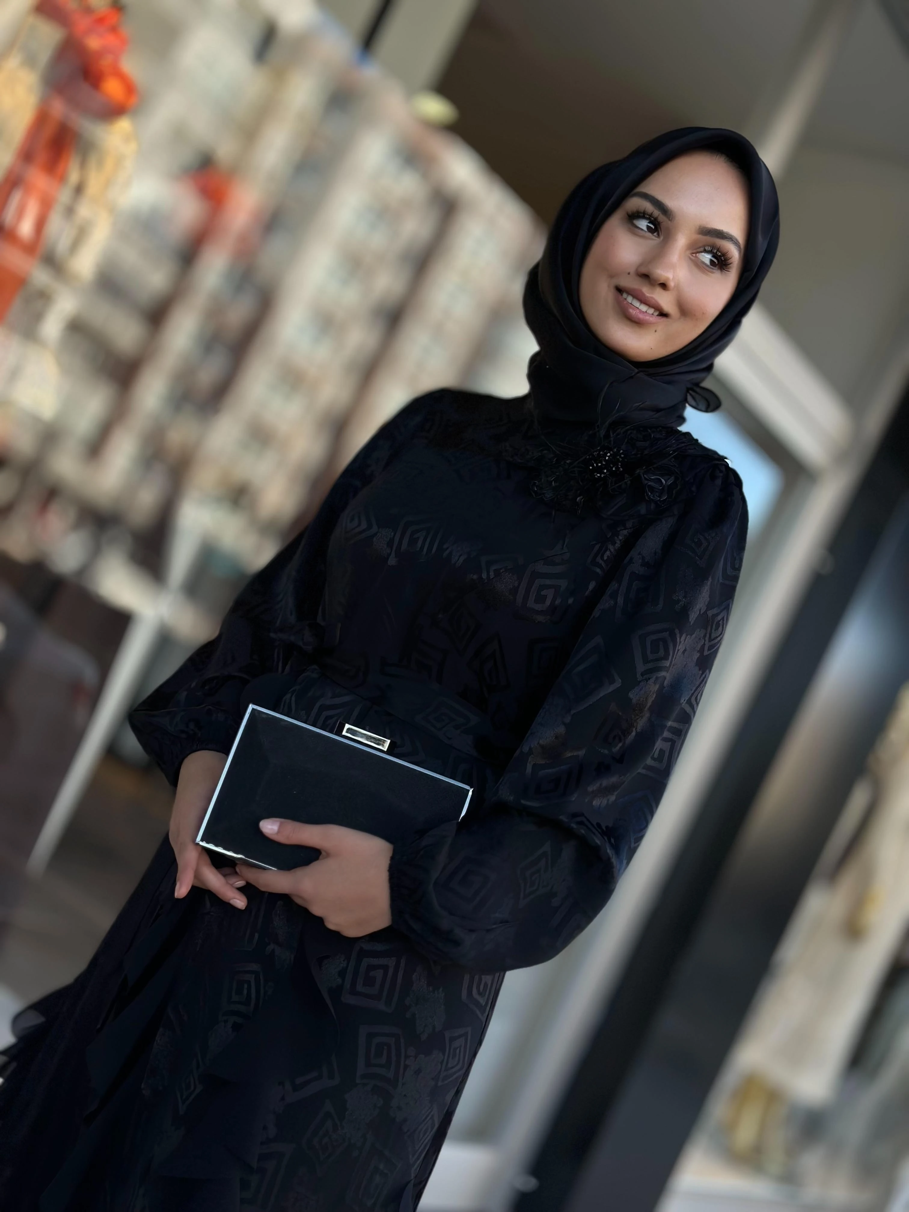 Omzu İşlemeli Jakar Elbise-Tac 05602