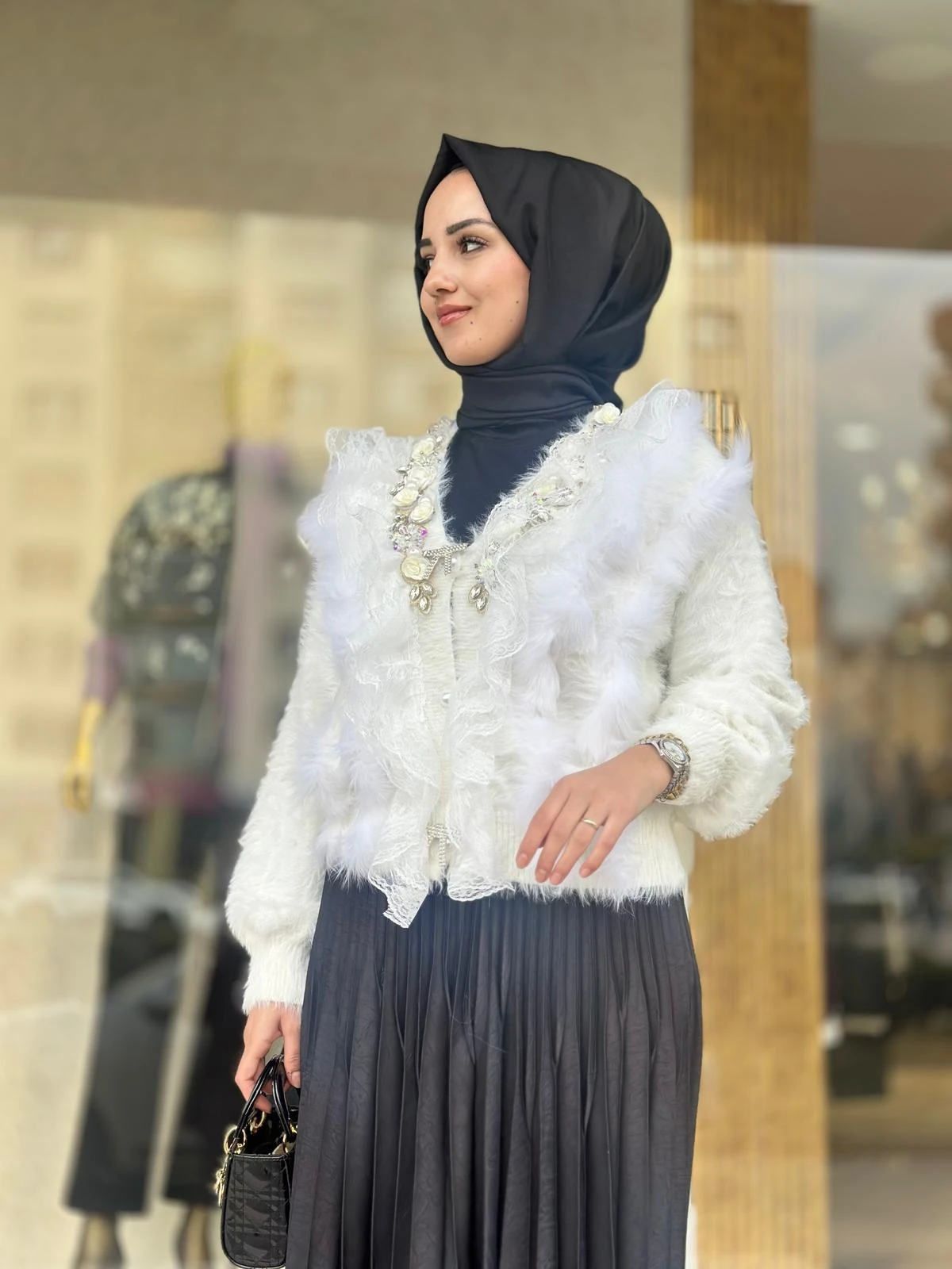 Güllü İncili Hırka-Tac 52941 - Beyaz