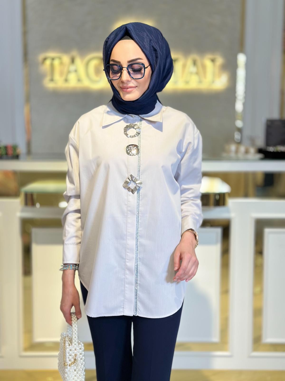 Ön Aksesuarlı Gömlek-Tac 8702 - TAŞ