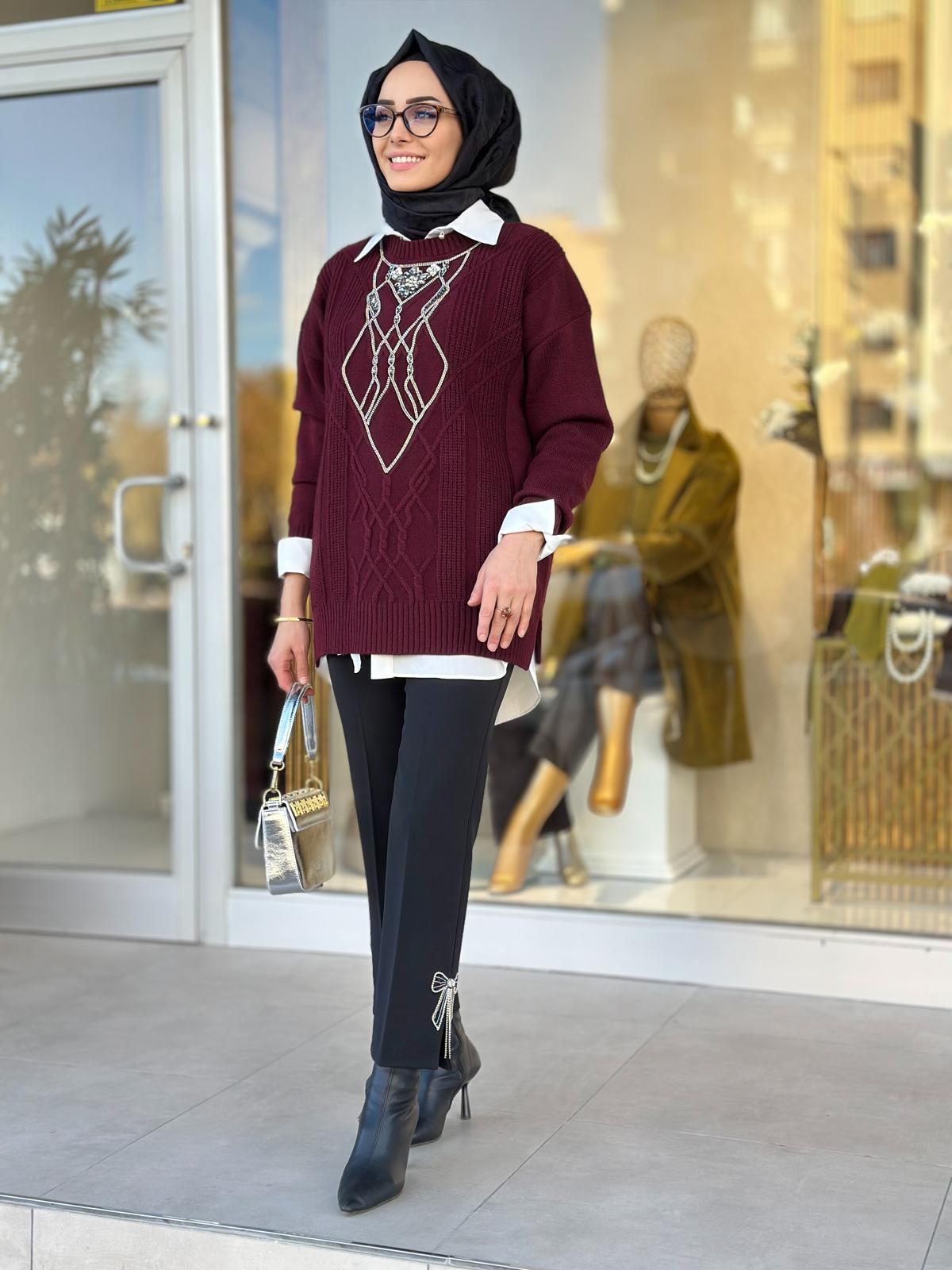 Önü Taşlı Triko Kazak-Tac 6104