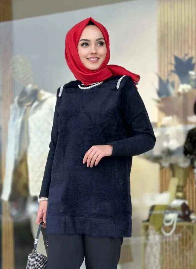 Omuzları Taşlı Angora Tunik-Tac 140443 - SİYAH