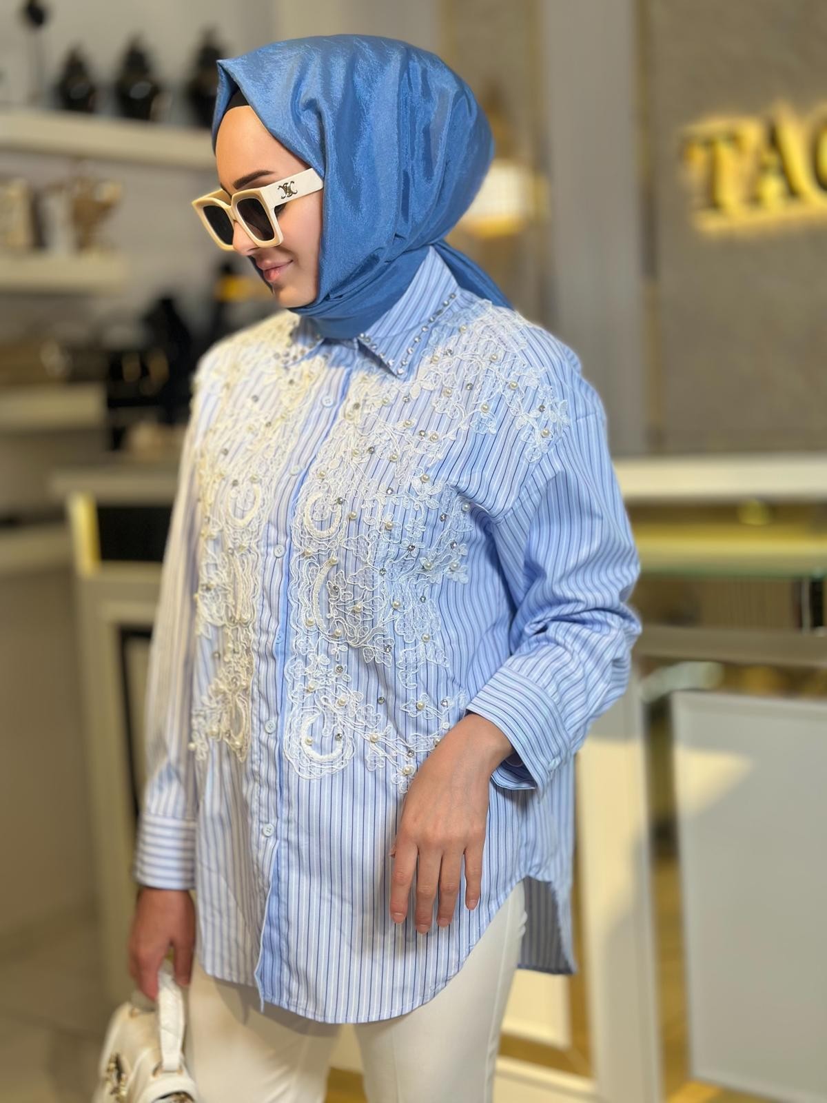 İthal İşlemeli Kot Gömlek-Tac 50042