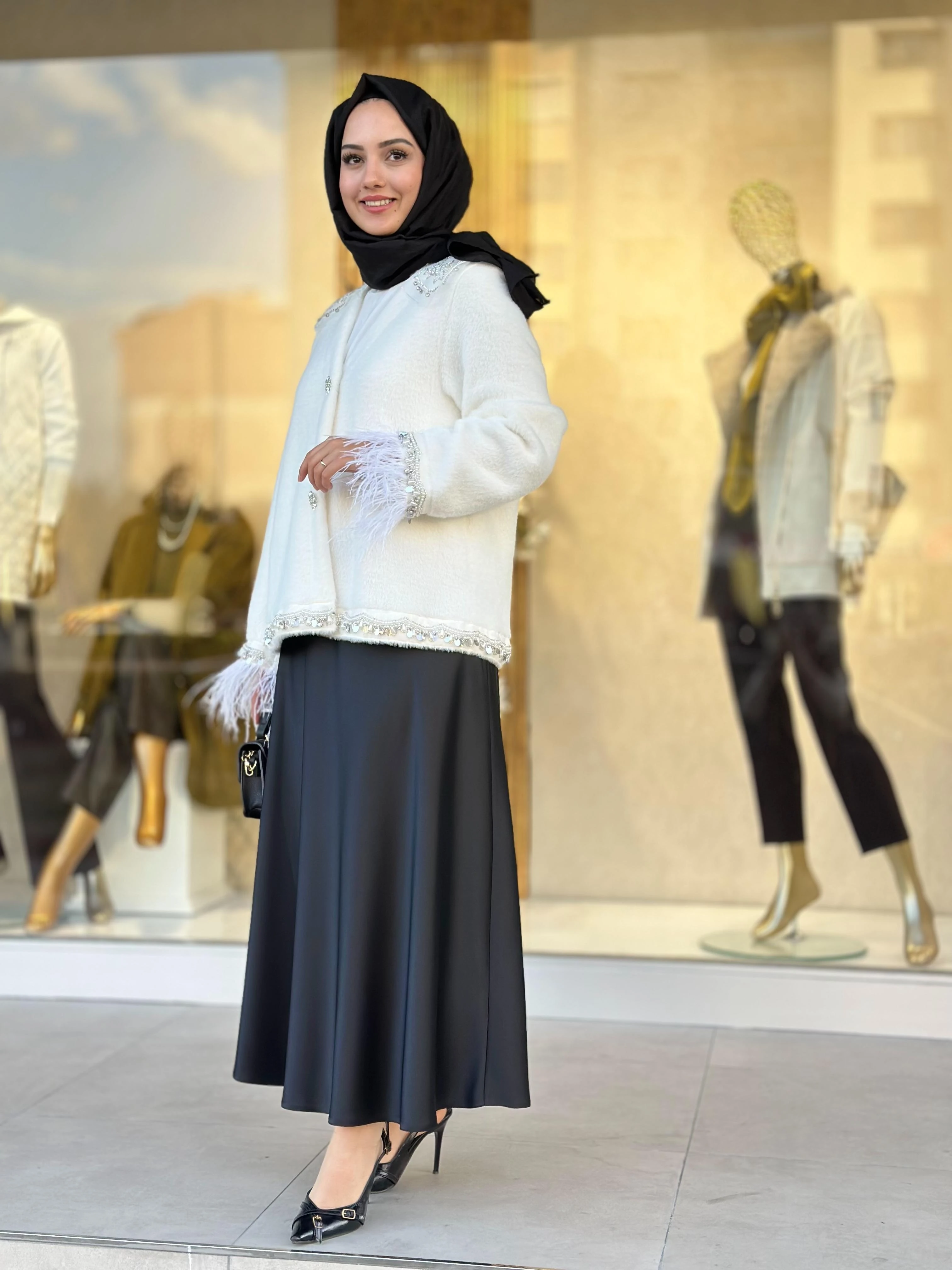 Kolları Tüylü Taşlı Angora-Tac 6020