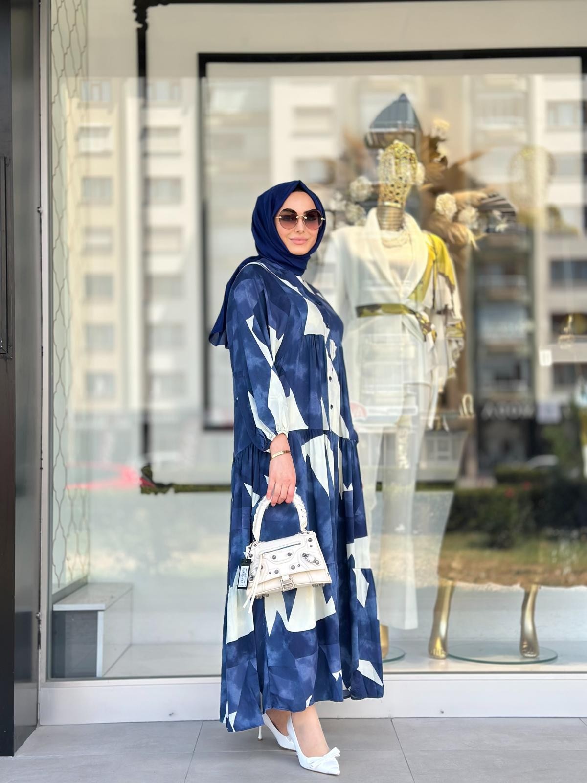 Farah Elbise-Tac 240