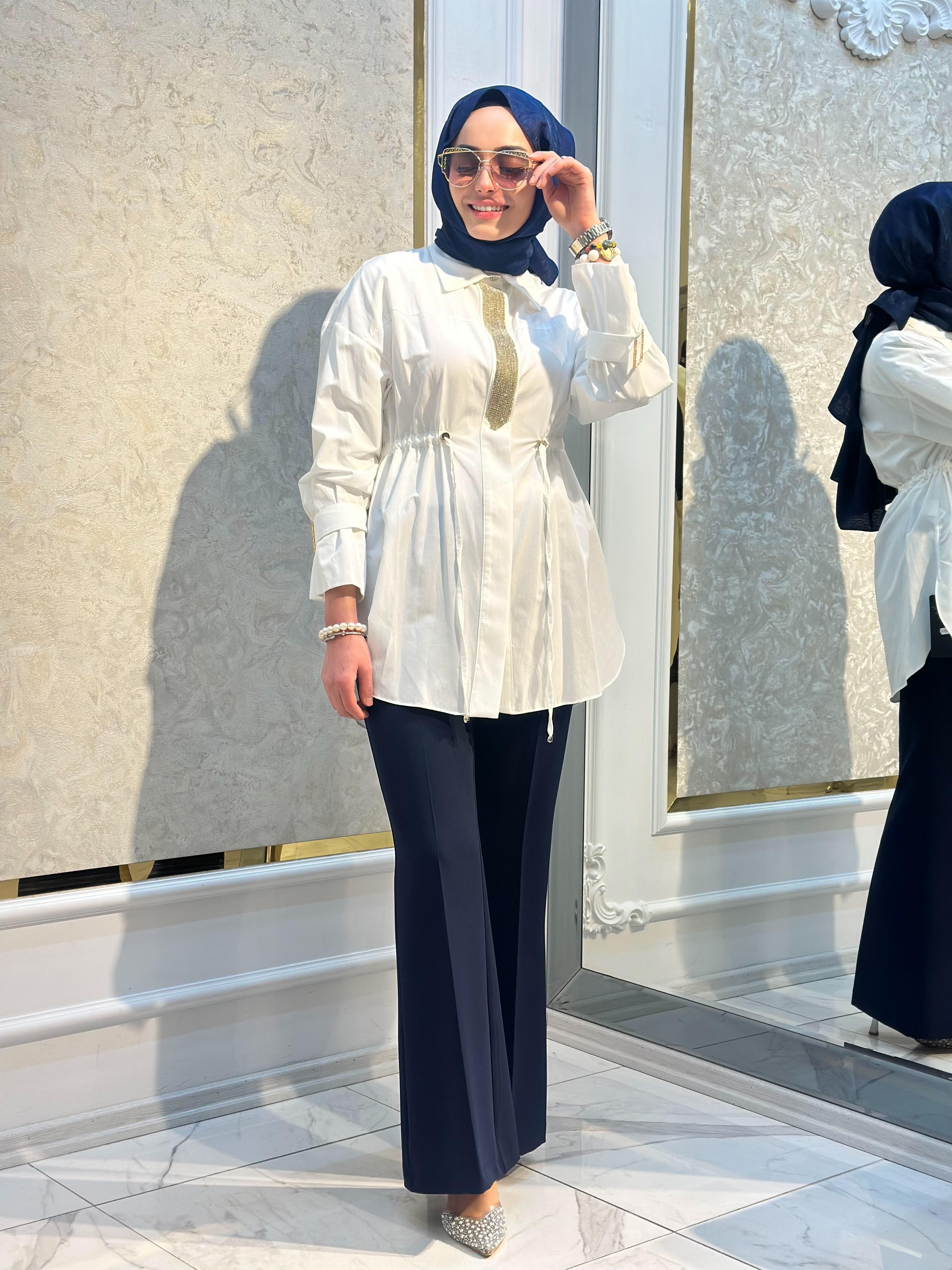 Önü Taşlı Gömlek-Tac 8600