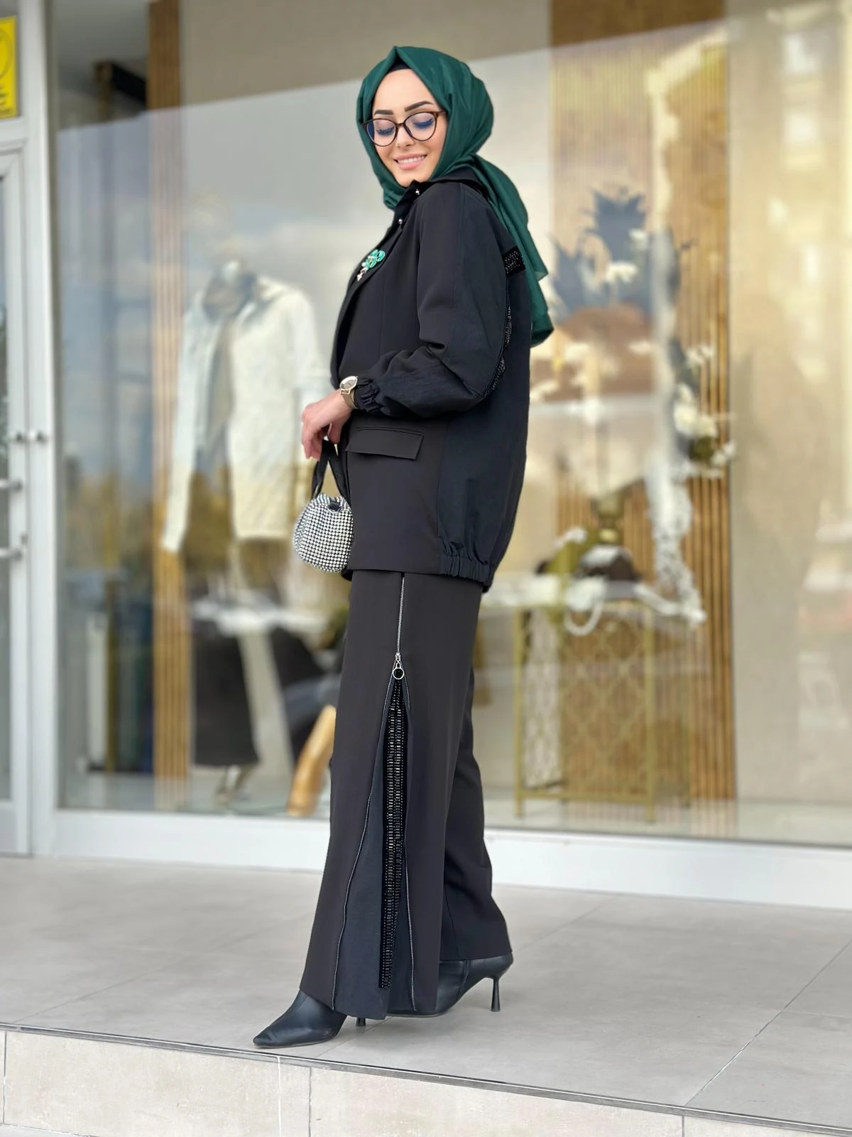 Fermuarlı Taşlı Pant. Takım-2606