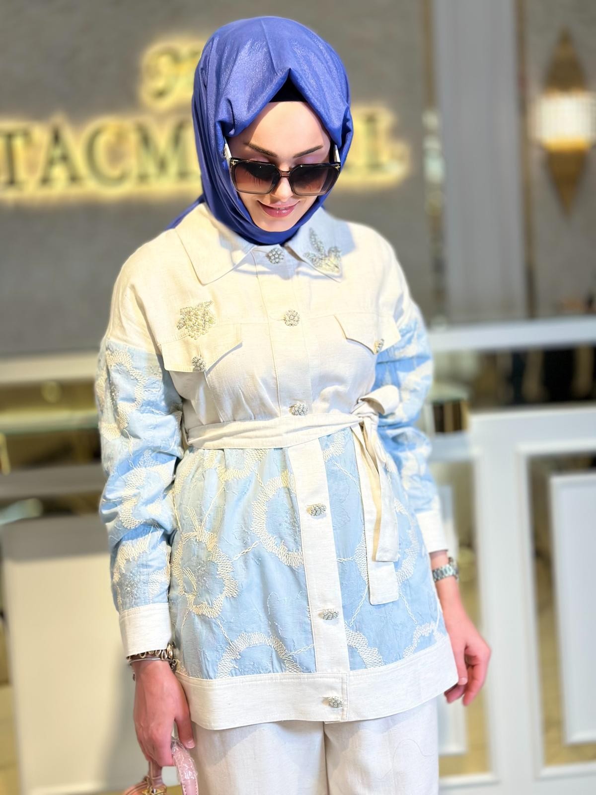 İnci Düğmeli Keten Takım-Tac 7839
