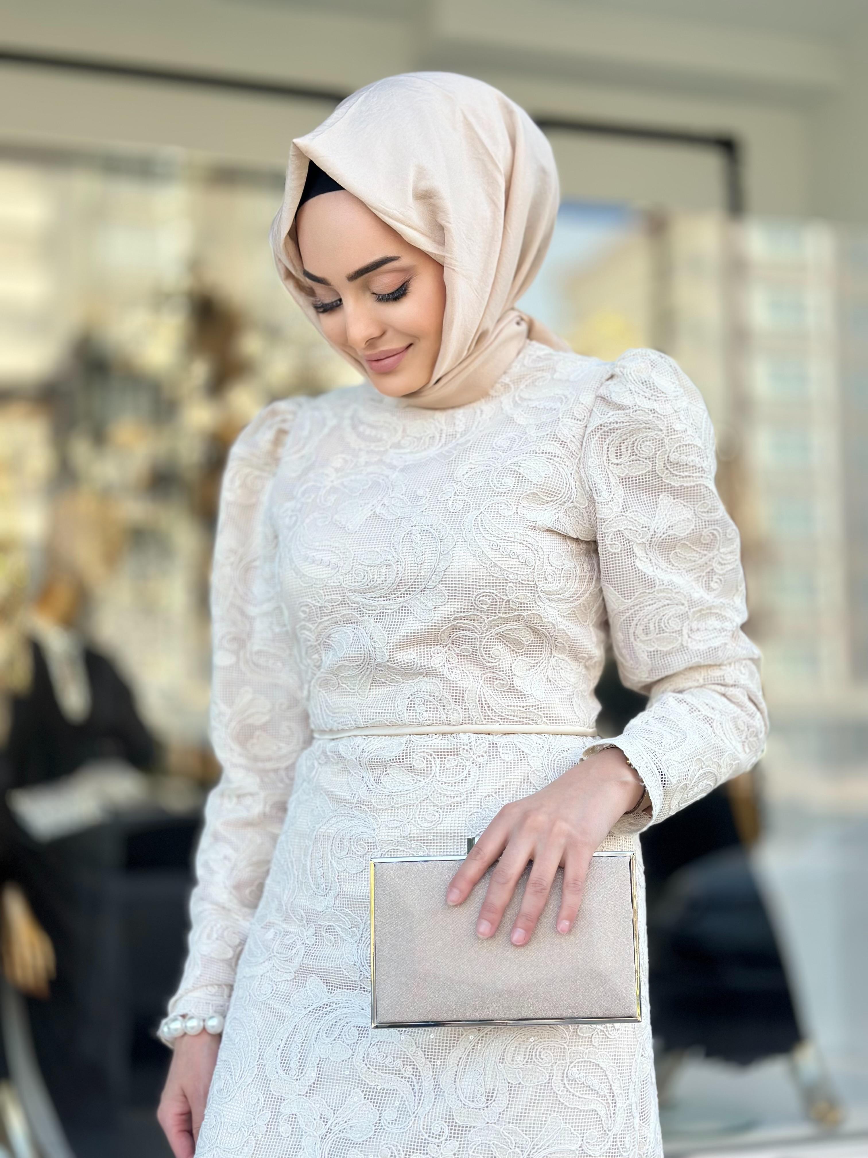 Zarif Dantelli Elbise-Tac 40020