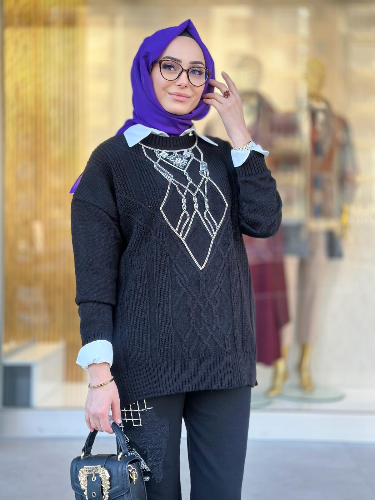 Önü Taşlı Triko Kazak-Tac 6104 - SİYAH