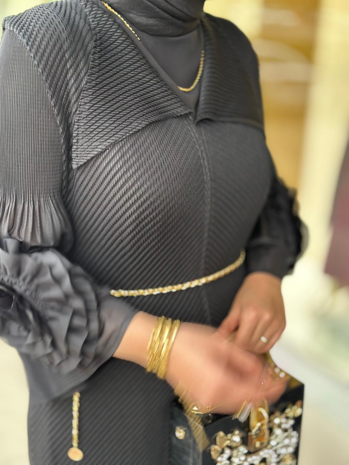 Püsküllü İthal Elbise-Tac