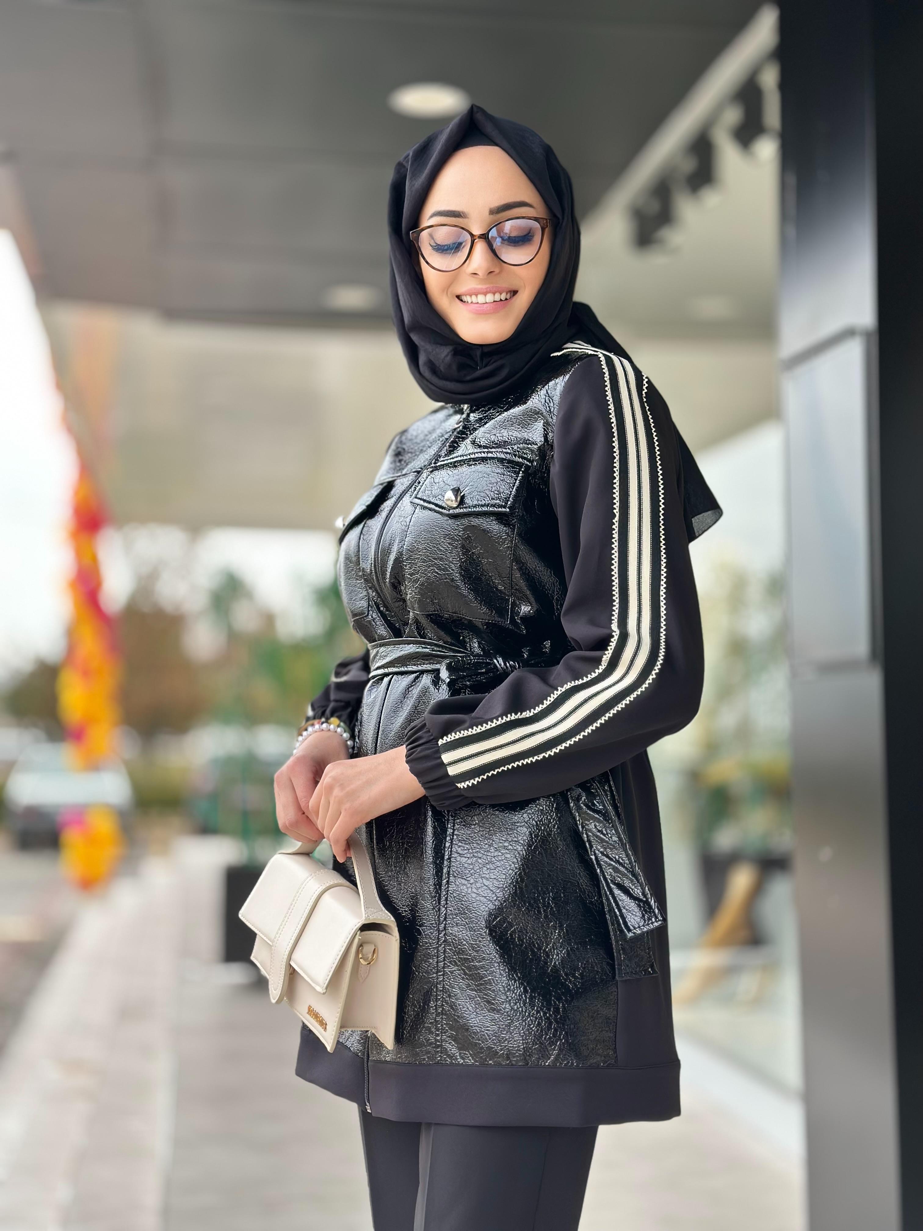 Deri Det. Çizgili Kap-Tac 4232