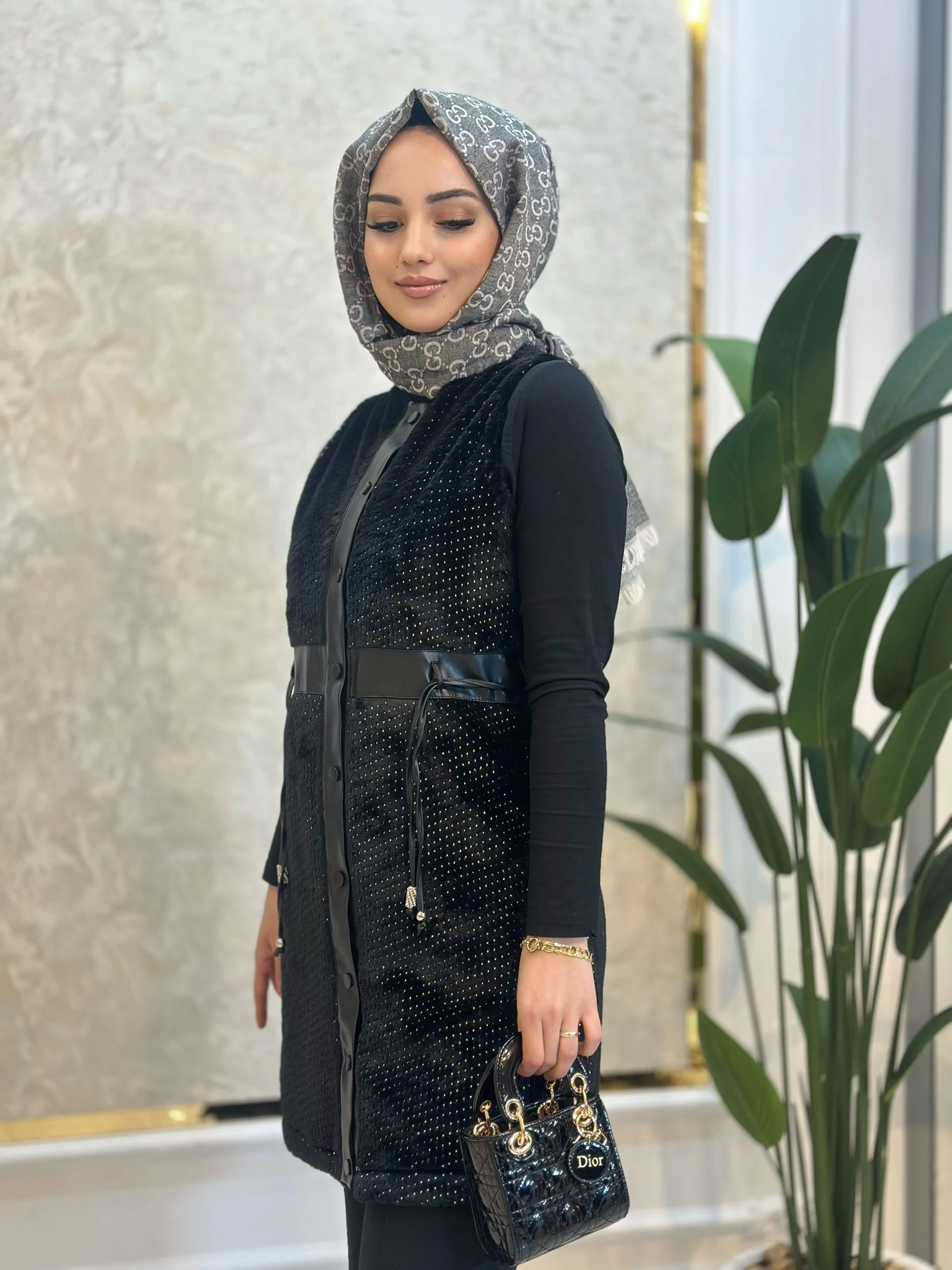 Gümüş Det.Kürk Yelek-Tac 4103