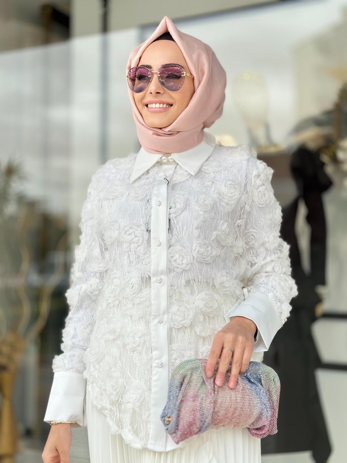 Gül Dantelli Gömlek-Tac 10013