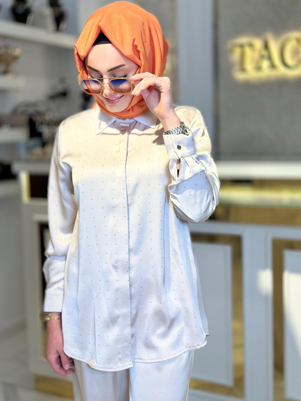 Taş Baskılı Saten Takım-Tac 1826