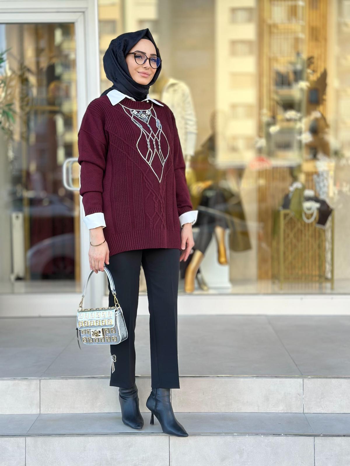 Önü Taşlı Triko Kazak-Tac 6104