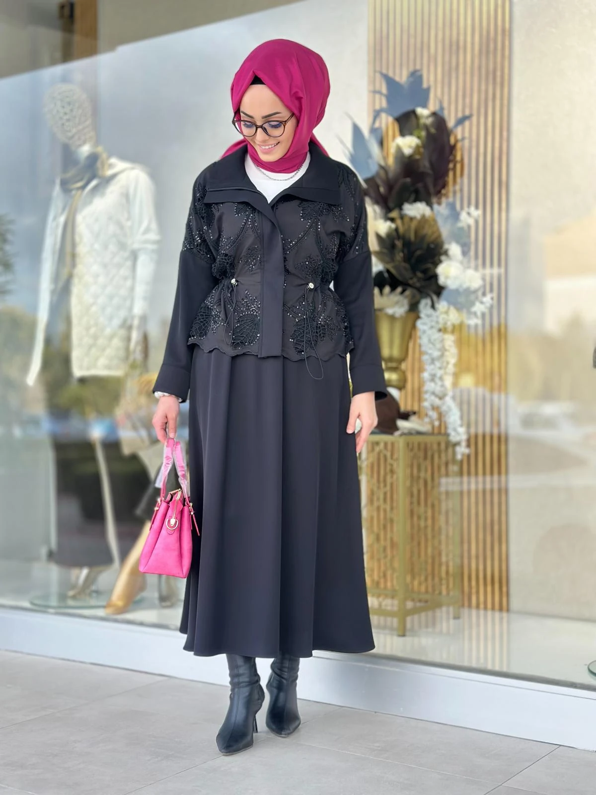 Dantelli Etekli Takım-Tac 1572