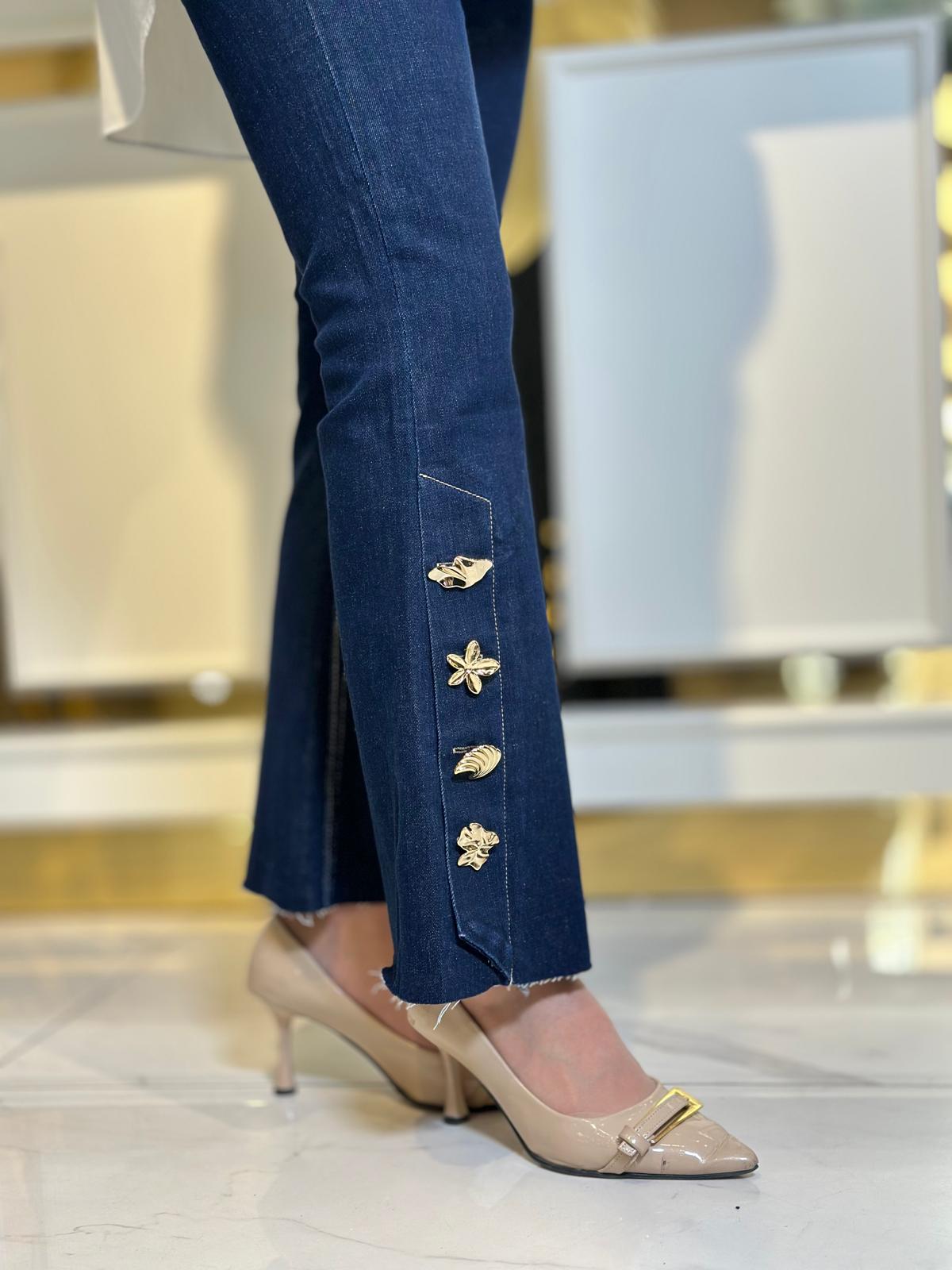 Paçası Aksesuarlı Jean-Tac 02605