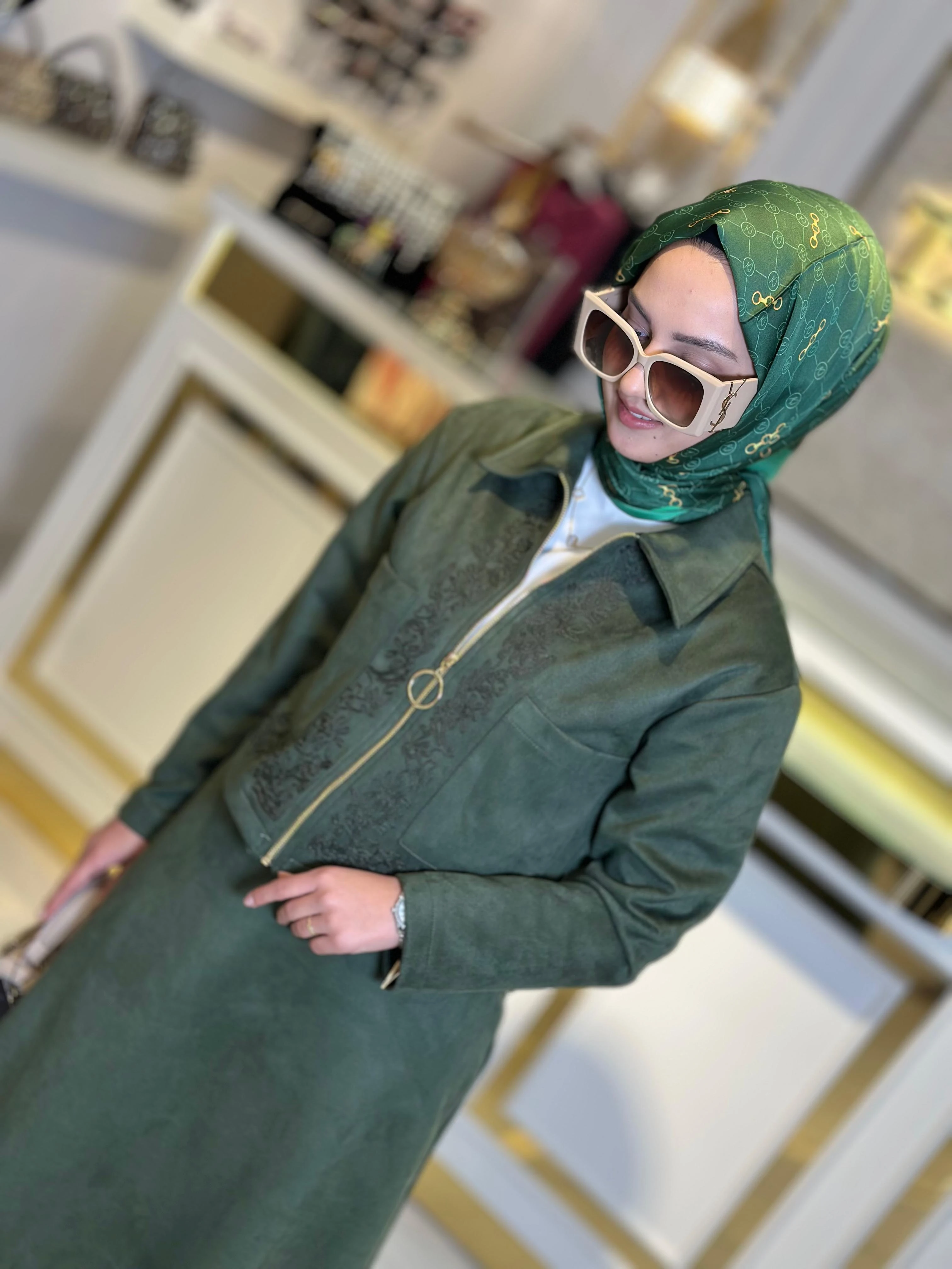 Süet Etekli Takım-Tac 14396