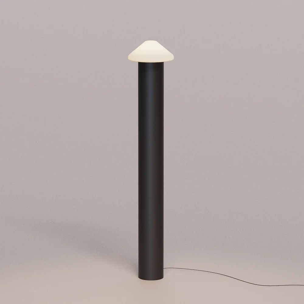 Sade Floor Lamp Black