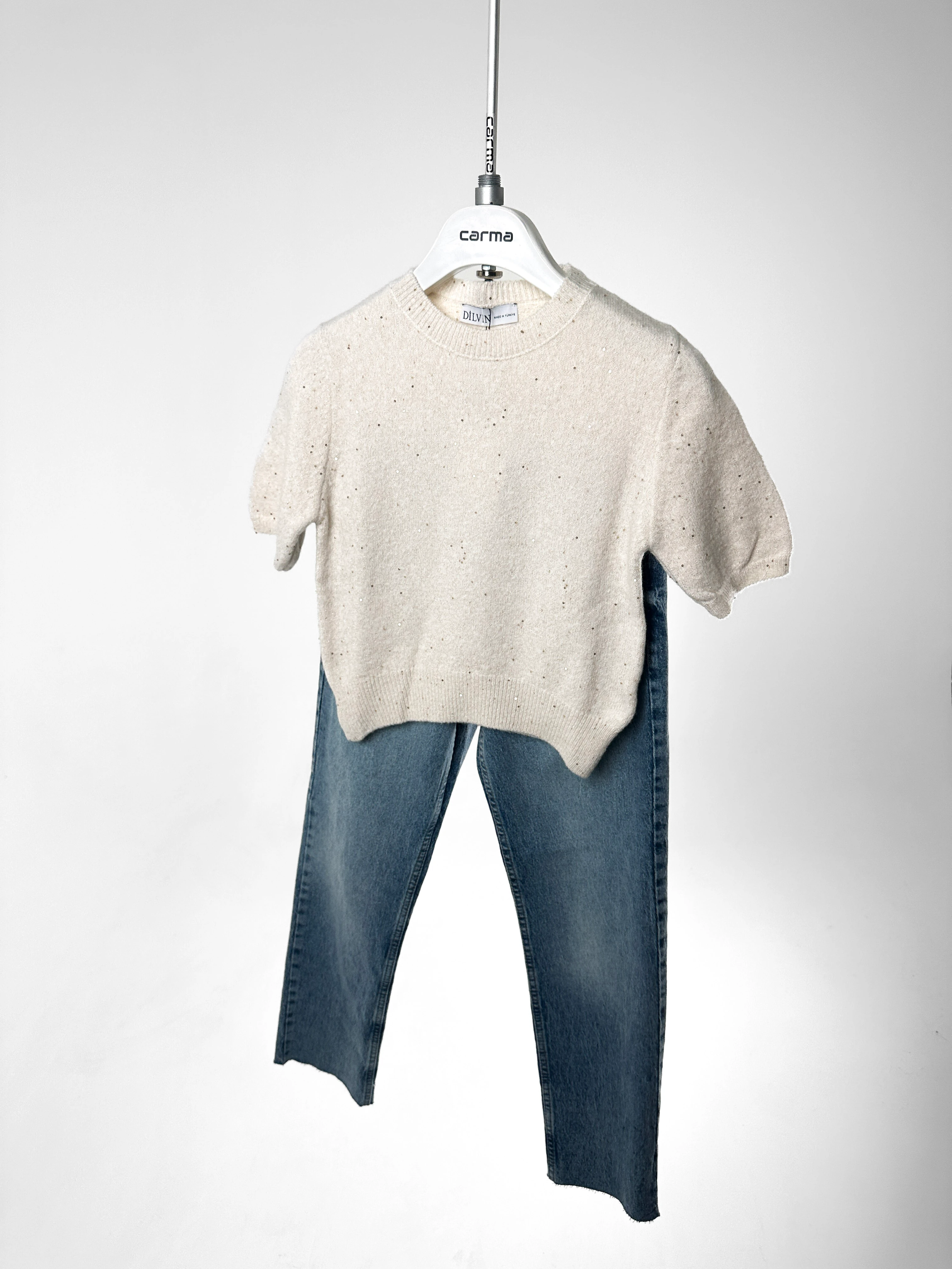 Pul Dokulu Simli Kısa Kol Kazak