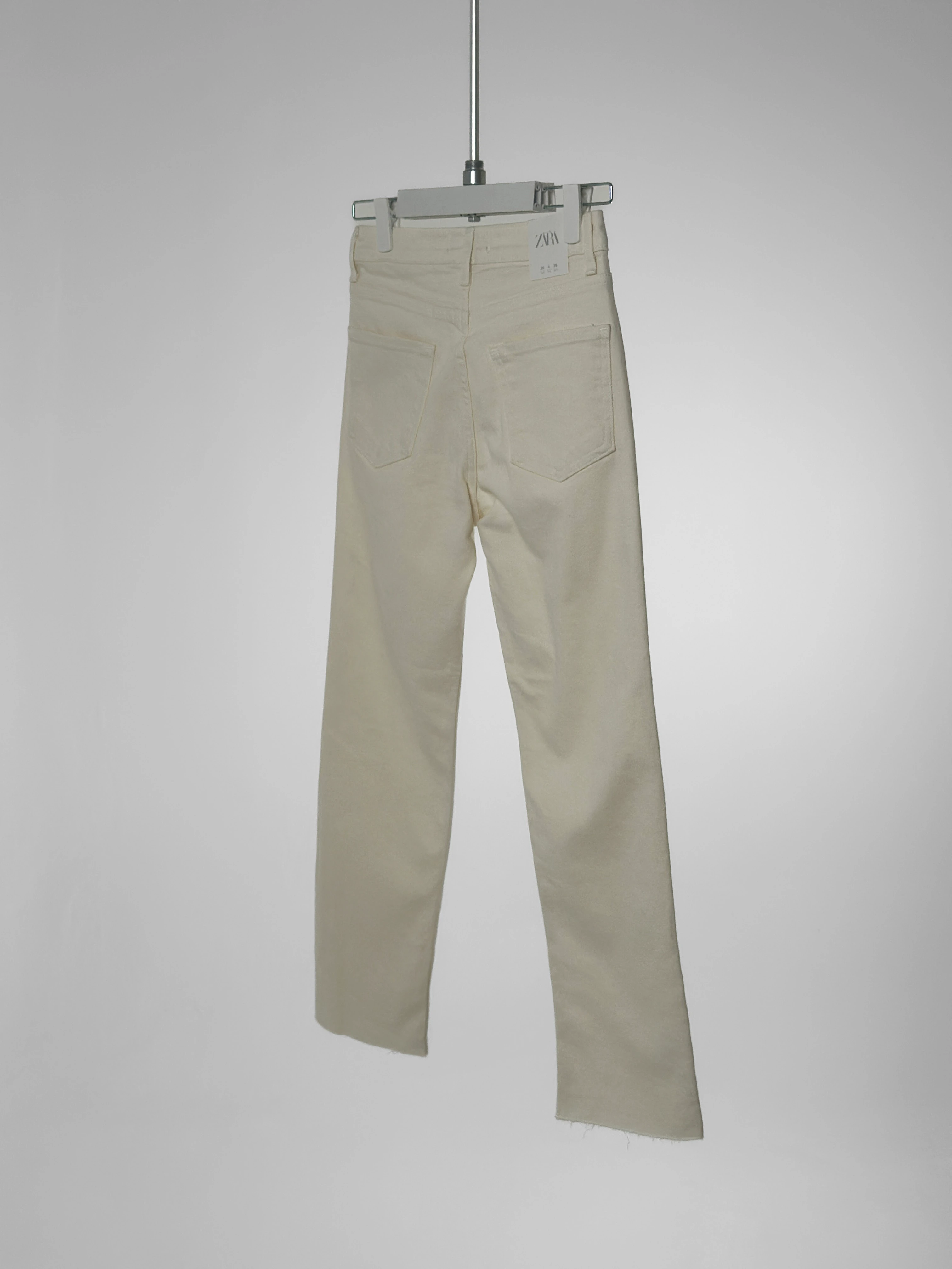 Kesik Paça Boru Jean