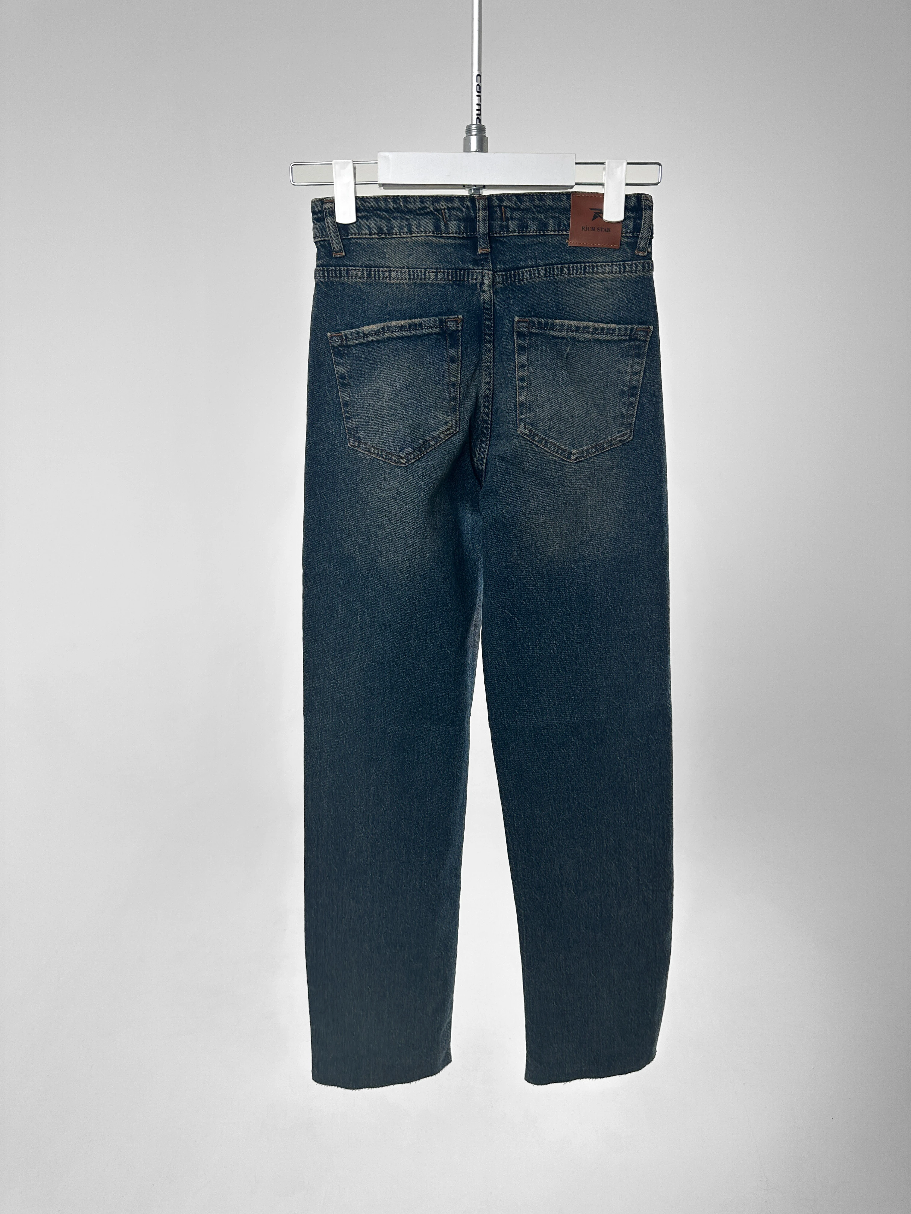 Boru Paça Jean Pantolon