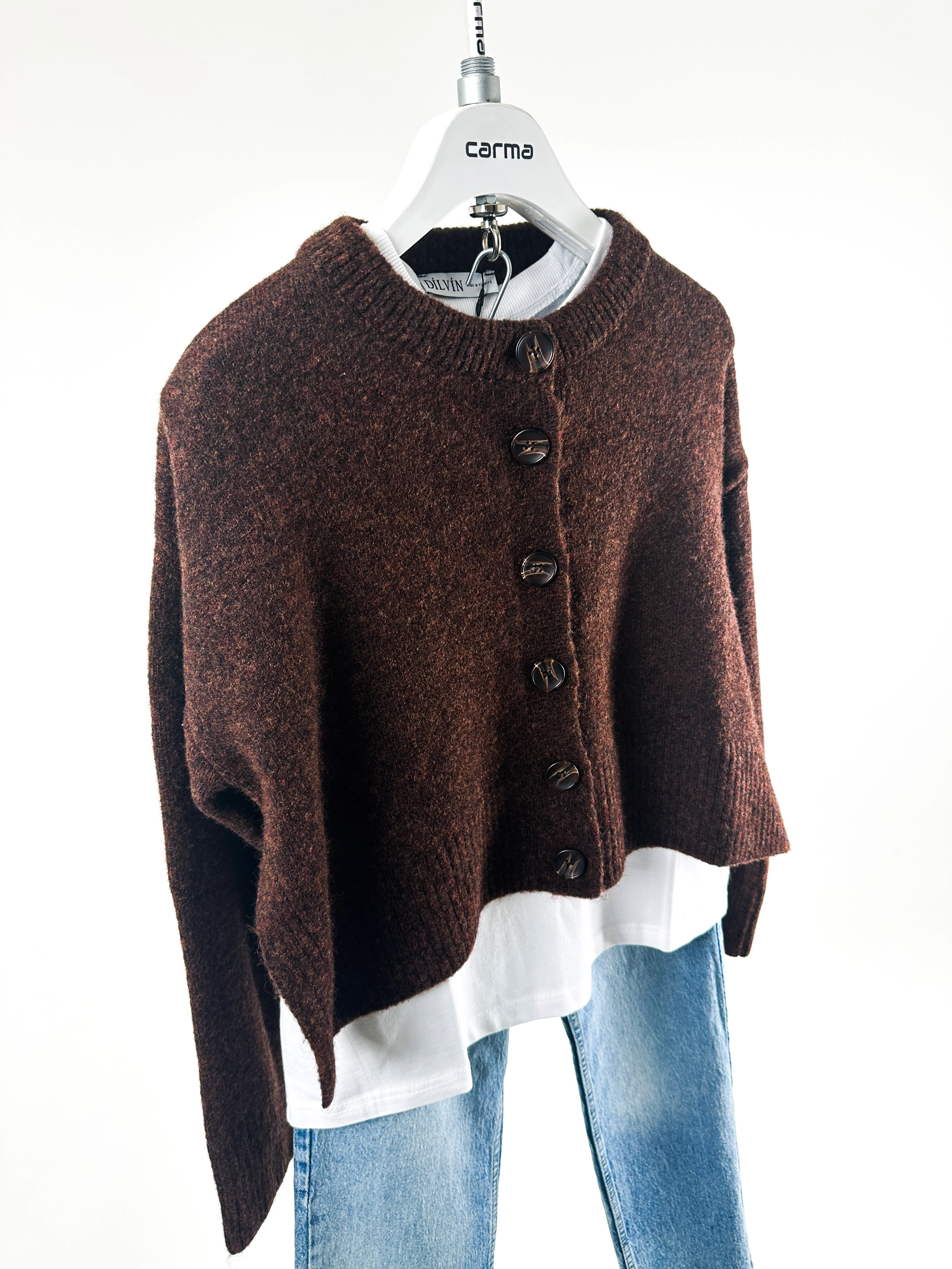 Kahverengi Düğmeli Oversize Triko