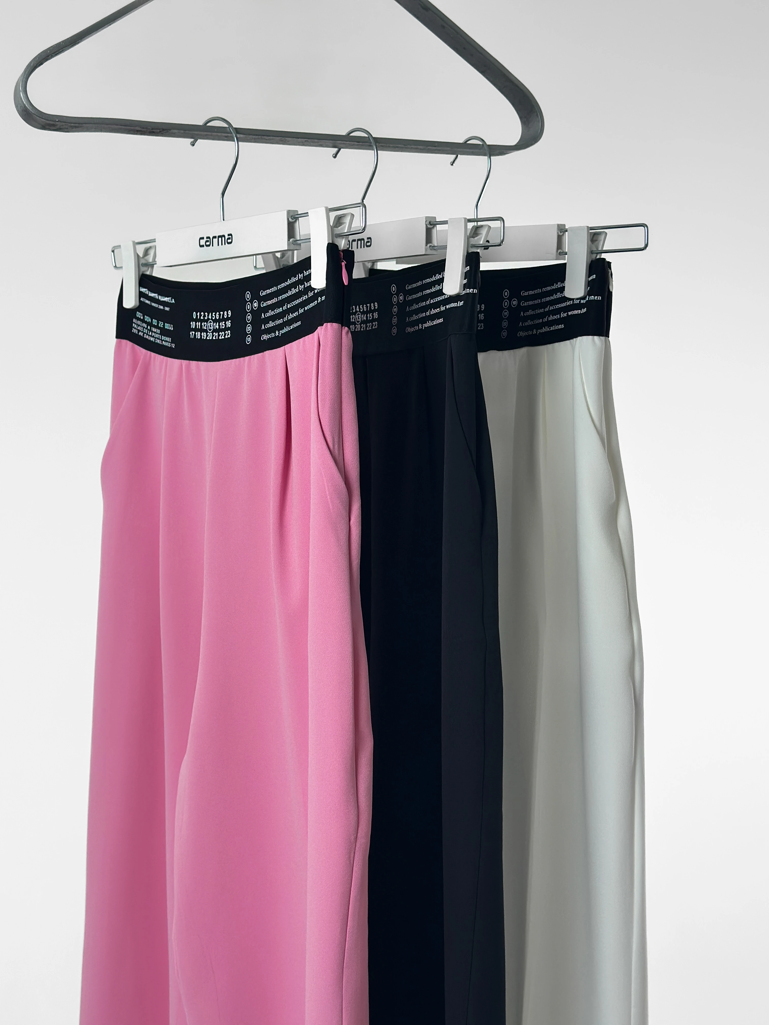 Yazılı Bel Detaylı Fit Pantolon