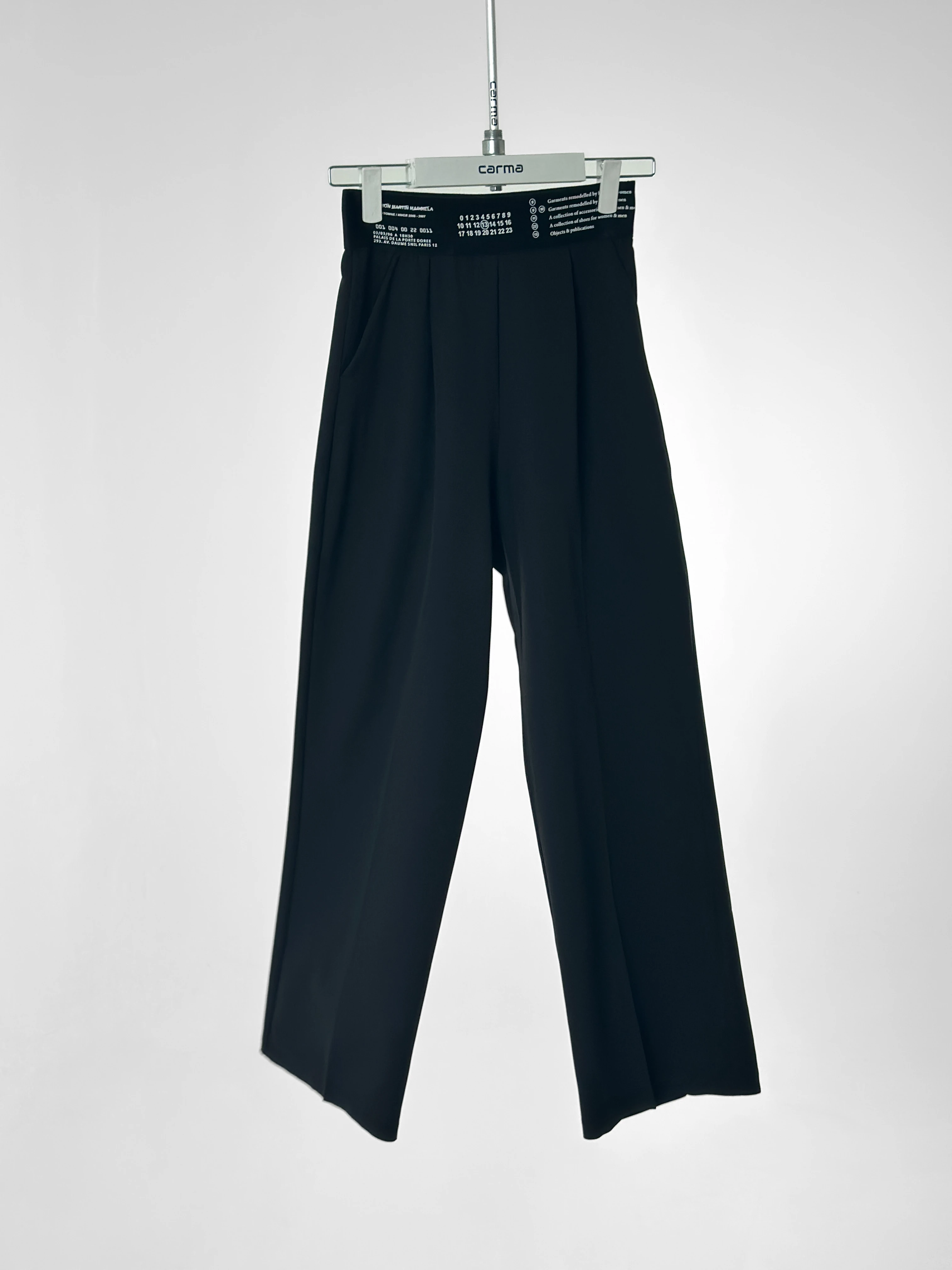 Yazılı Bel Detaylı Fit Pantolon