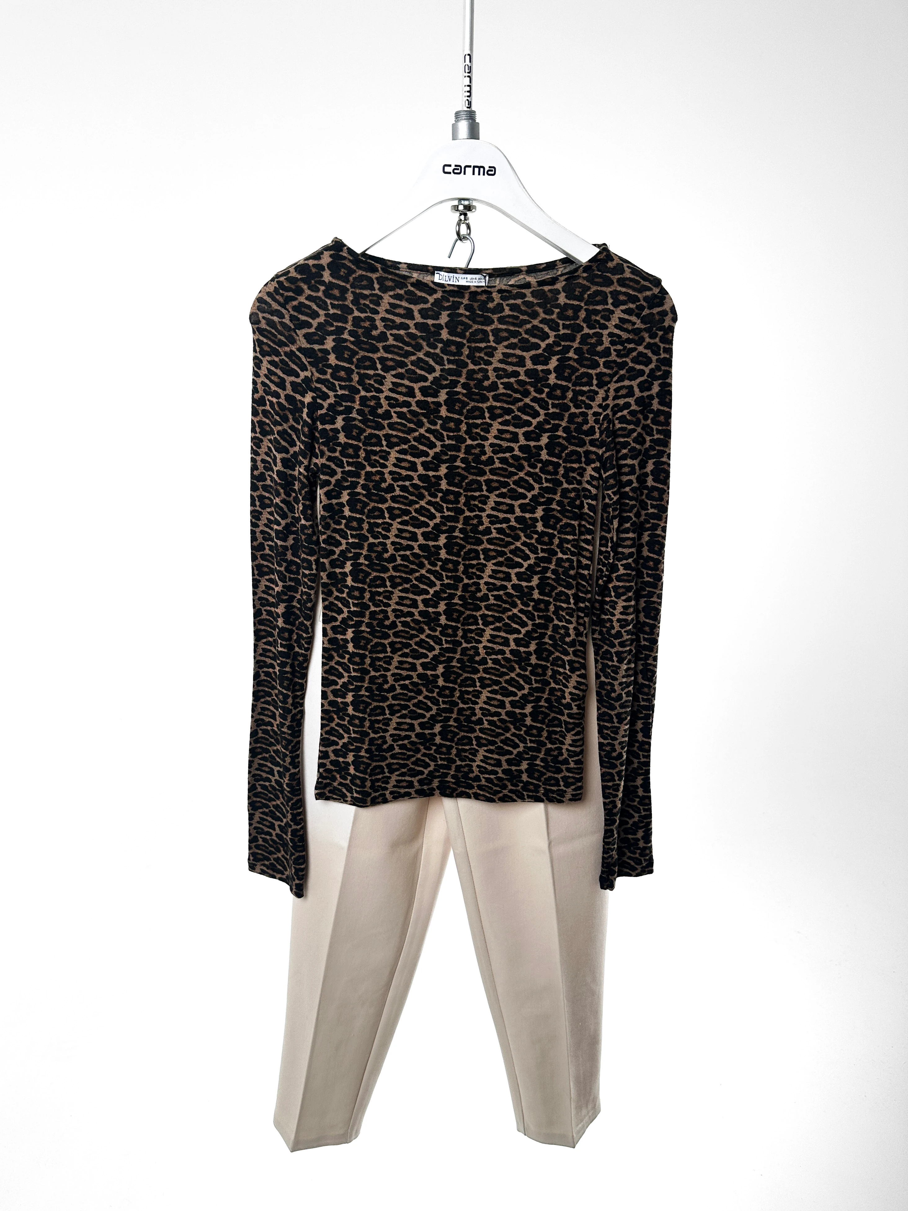 Kayık Yaka Leopar Bluz - leopar desen