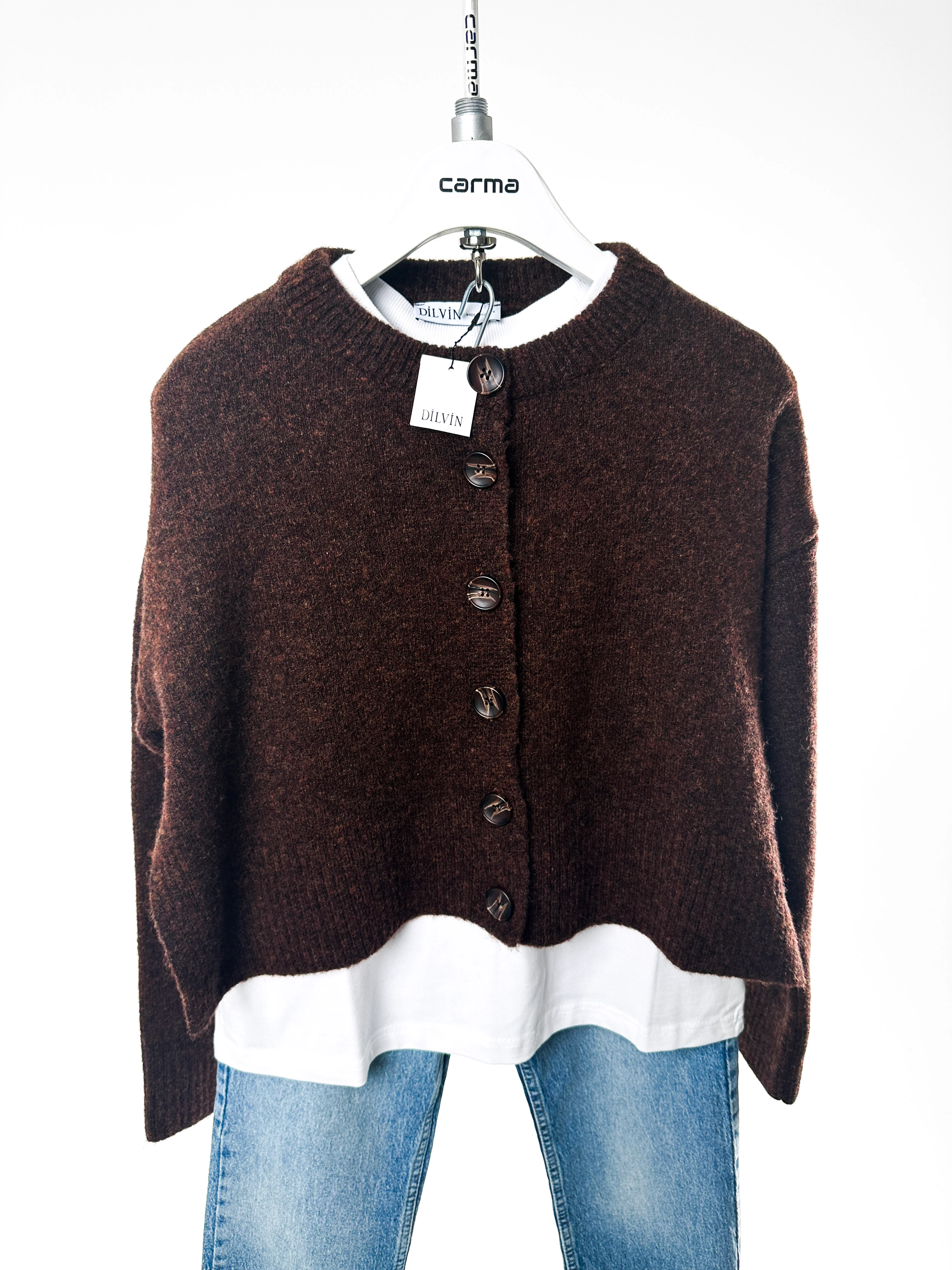 Kahverengi Düğmeli Oversize Triko