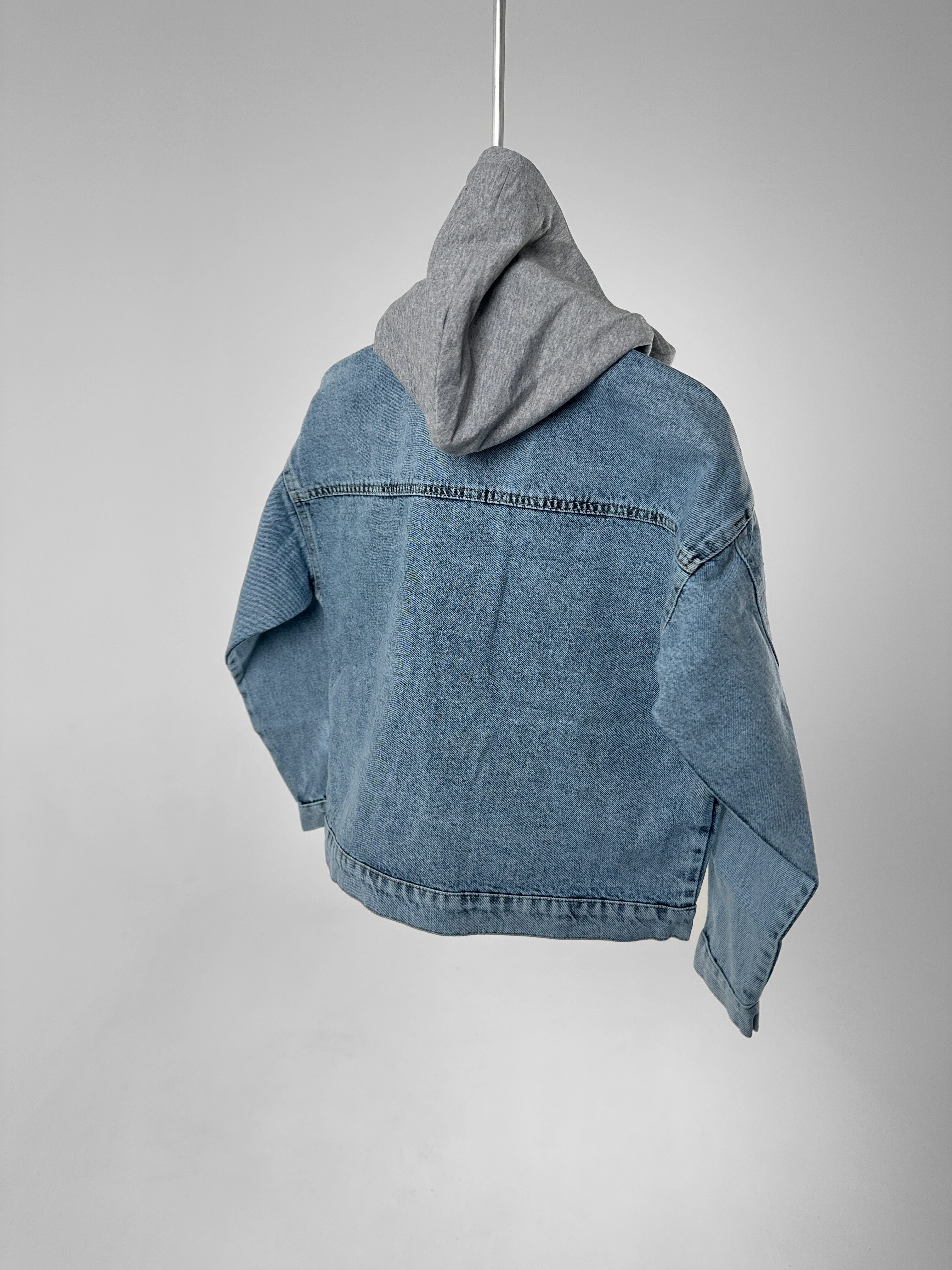 Kapüşon Detaylı Kot Ceket