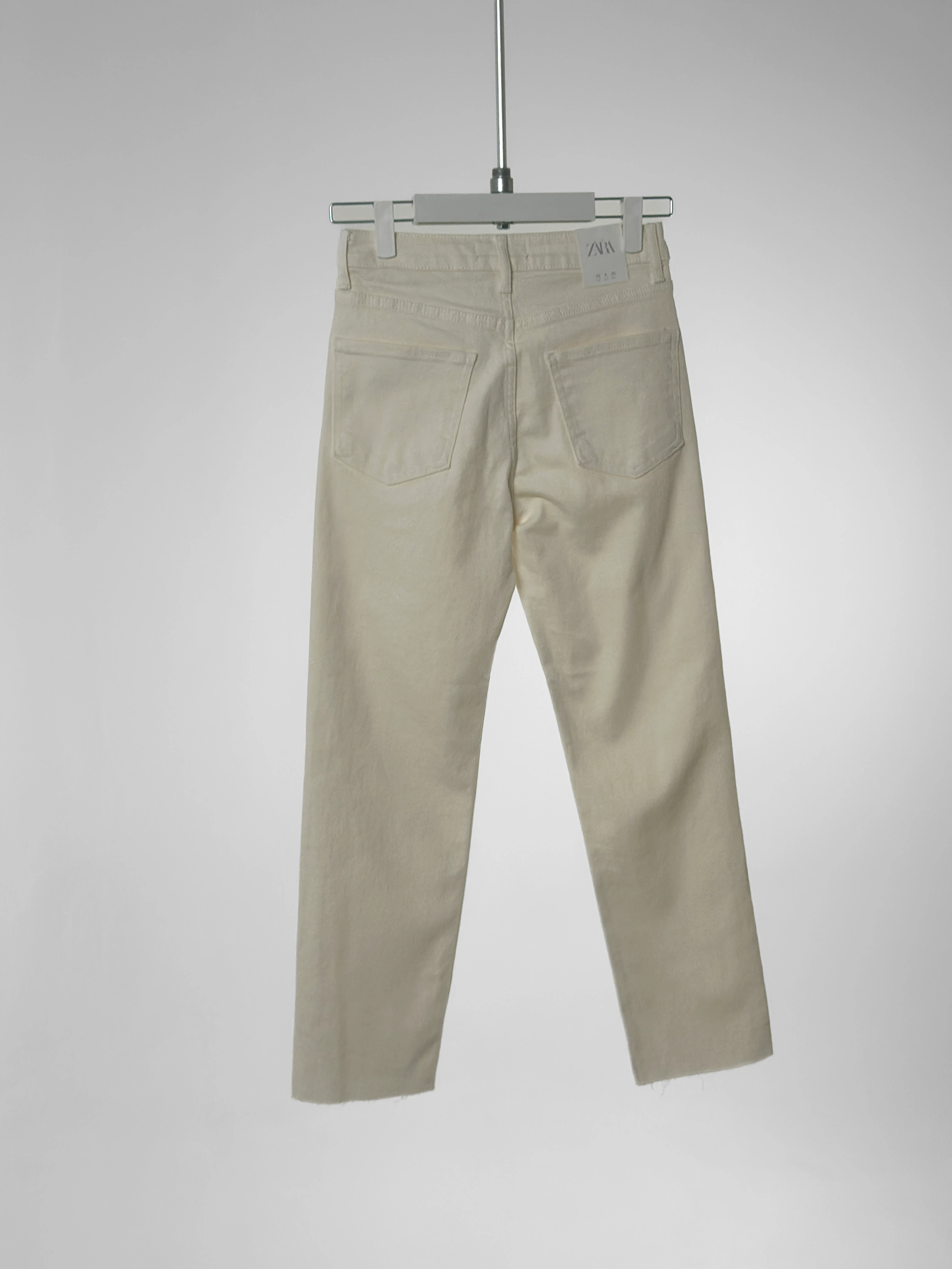 Kesik Paça Boru Jean