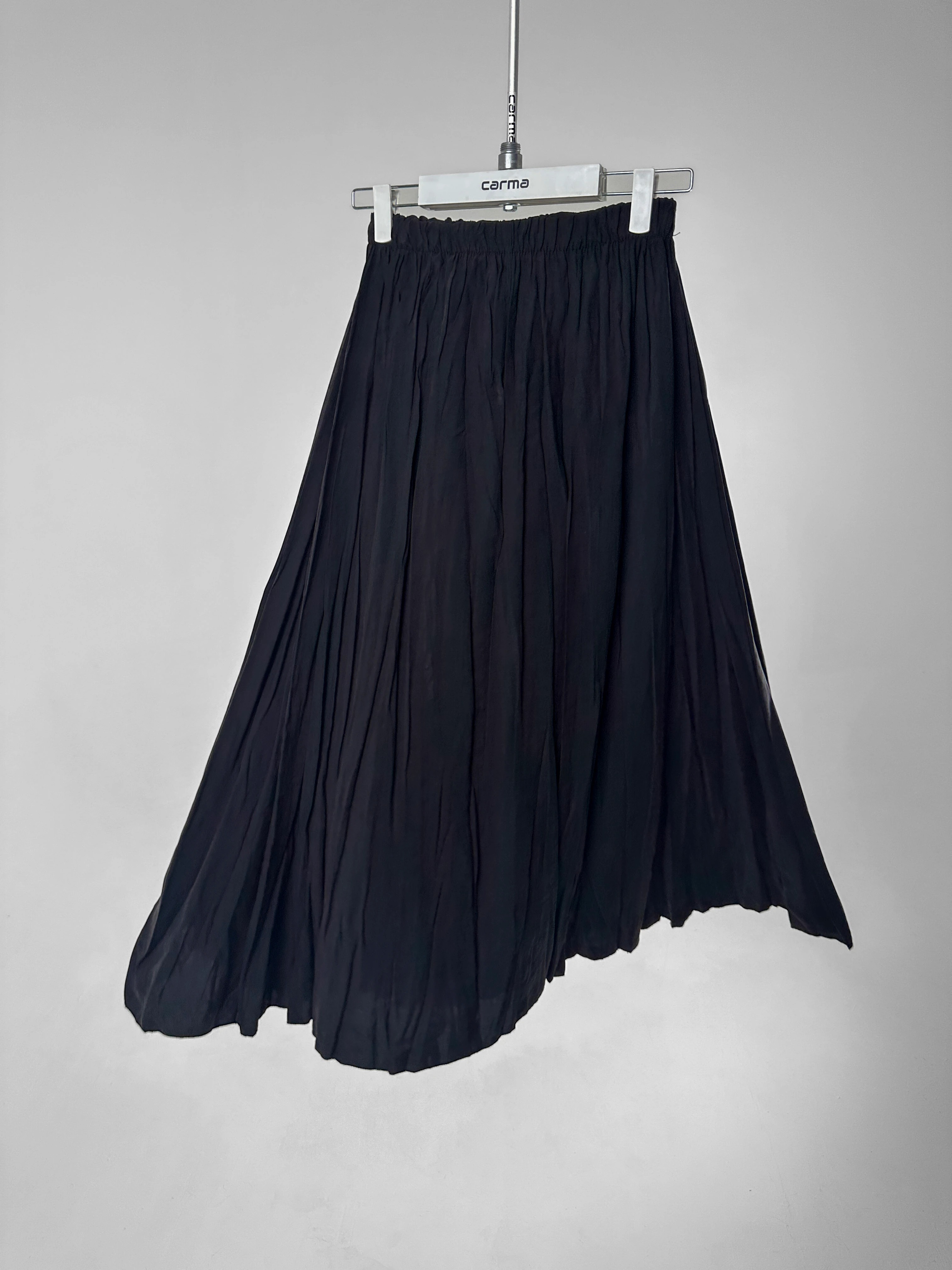 Dökümlü Kırışık Dokulu Etek - siyah