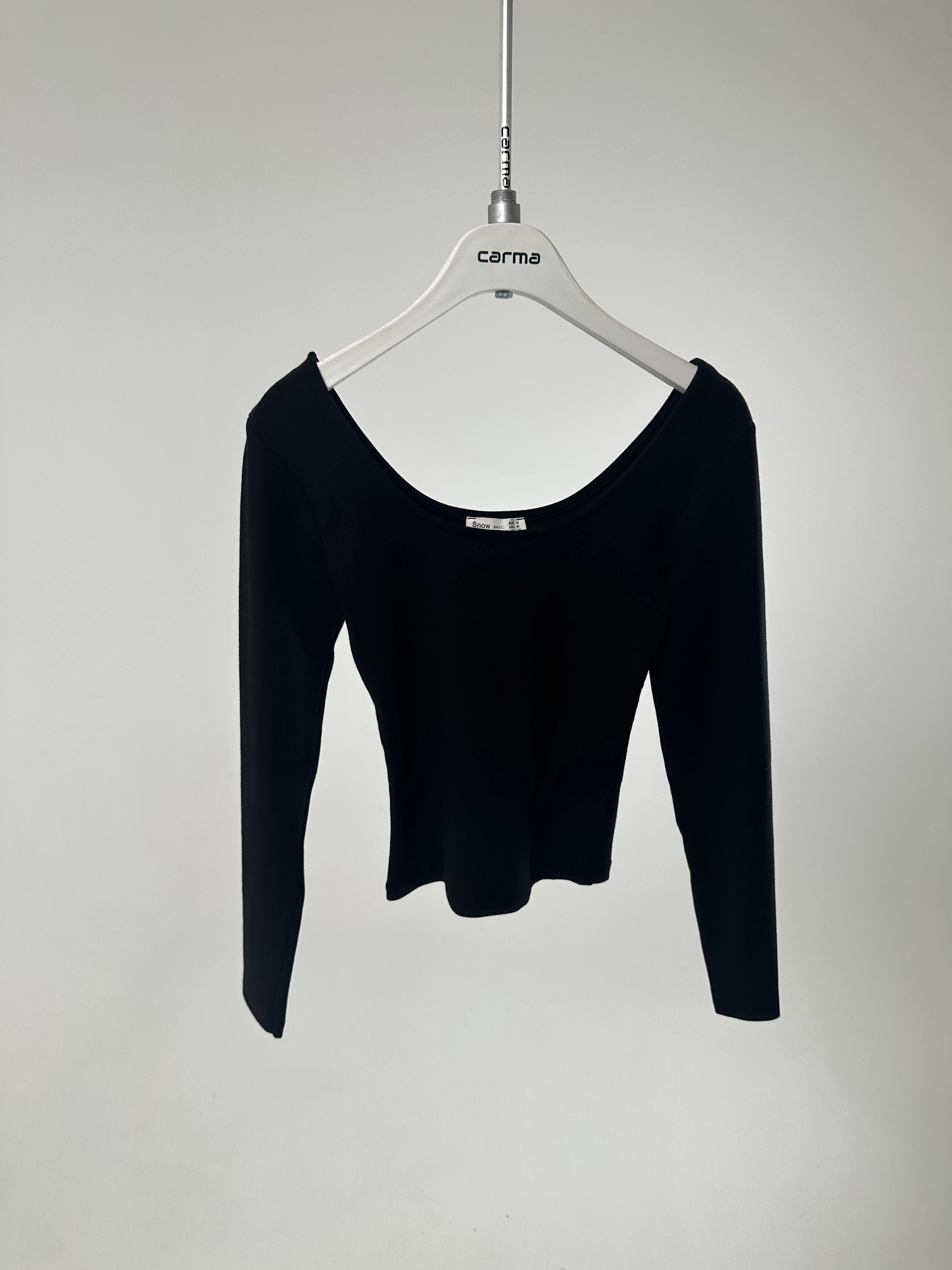 Derin Yaka Crop Bluz - siyah