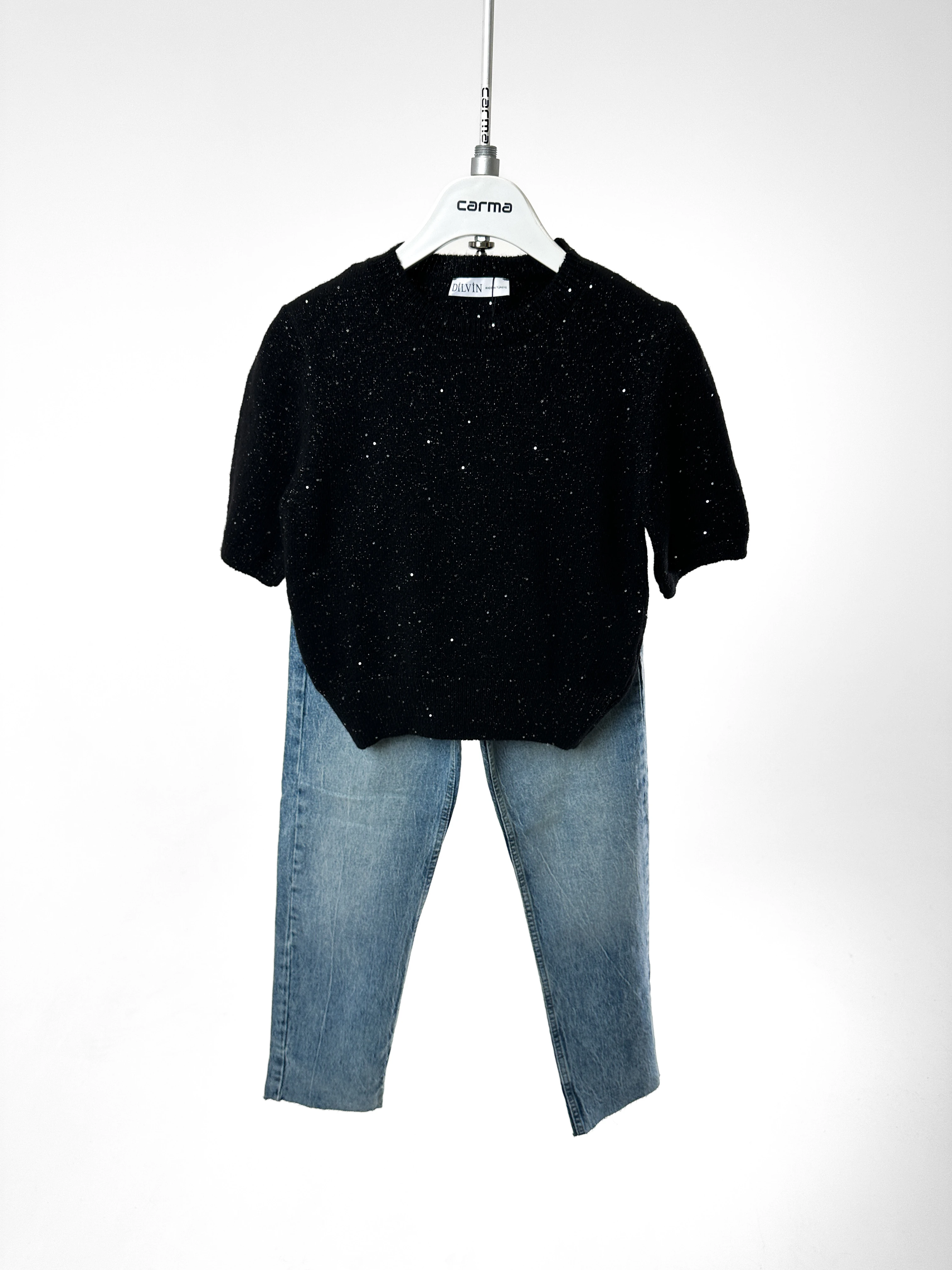 Pul Dokulu Simli Kısa Kol Kazak - siyah