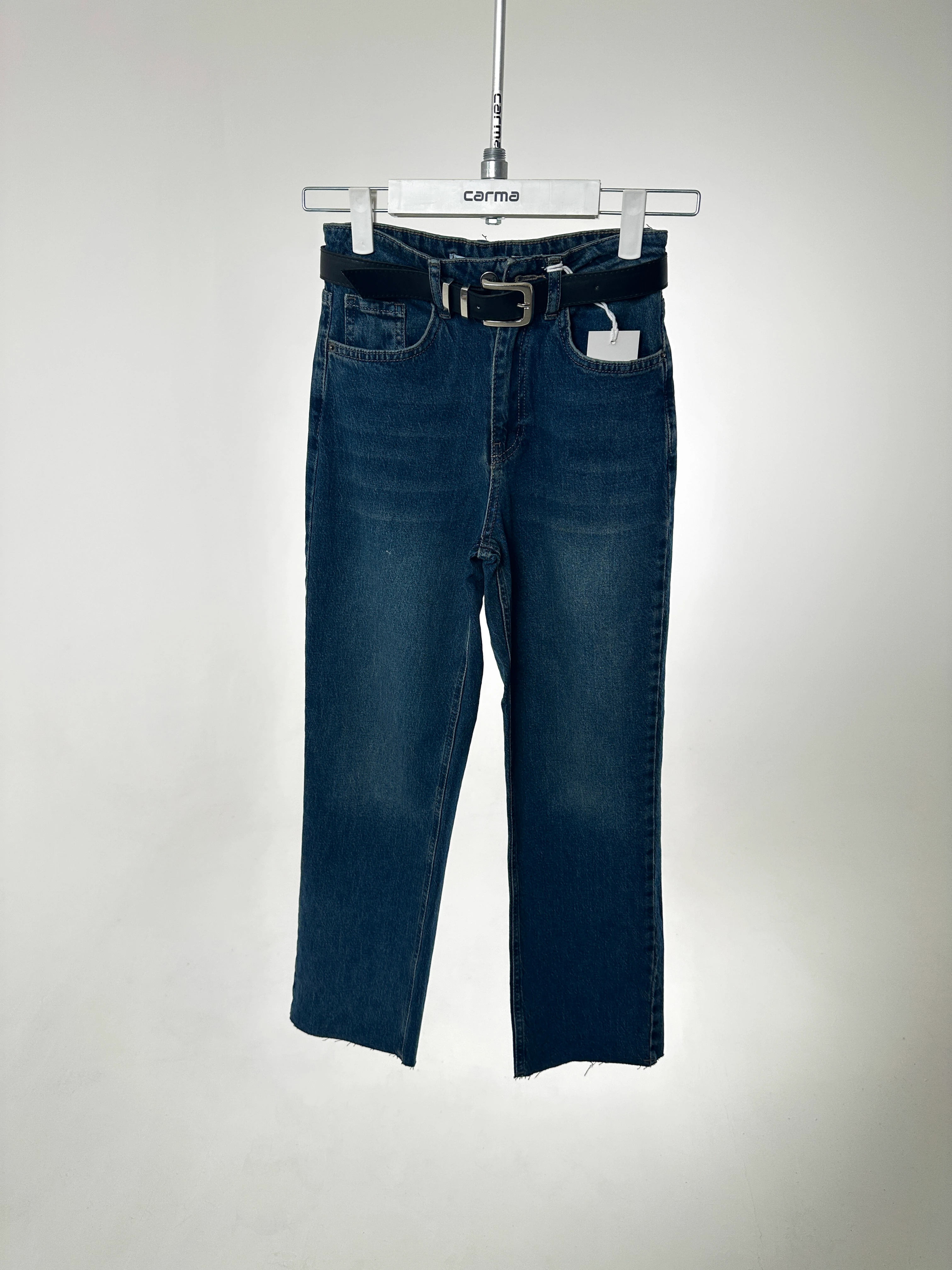 Kemerli Kesik Paça Jean - koyu taş mavi