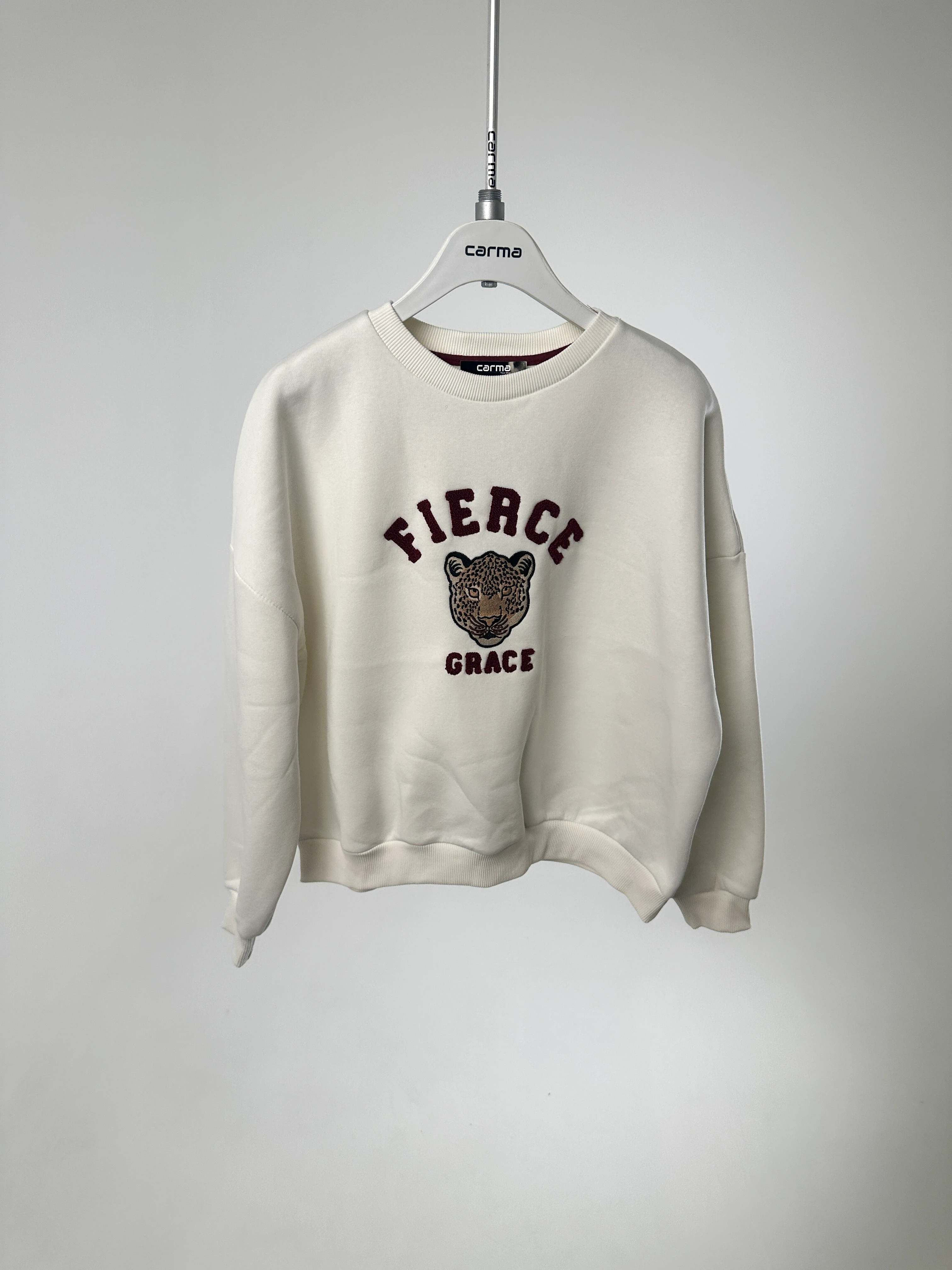 Fierce Nakışlı Sweat - ekru