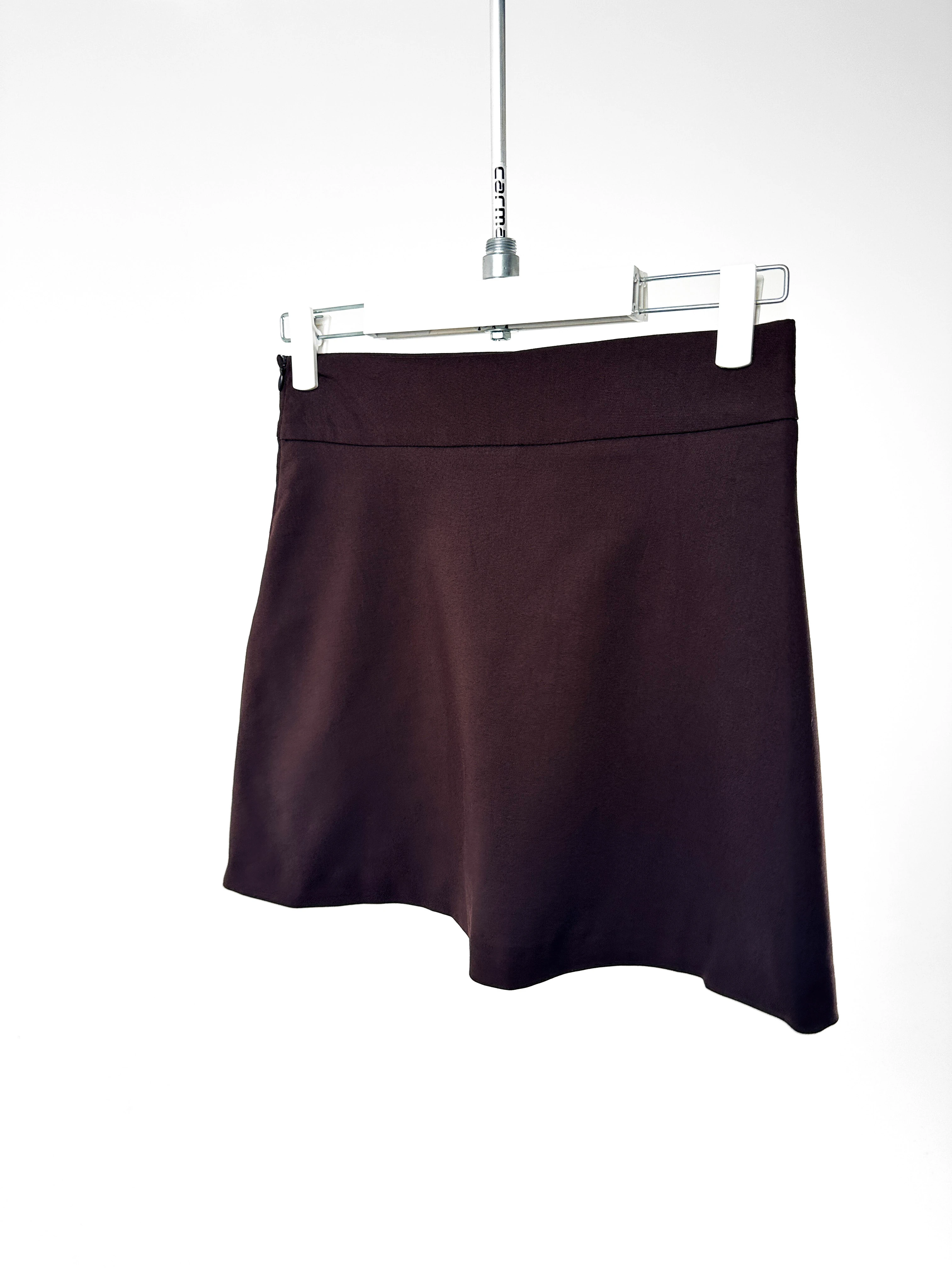 Yırtmaç Detaylı Şort Etek