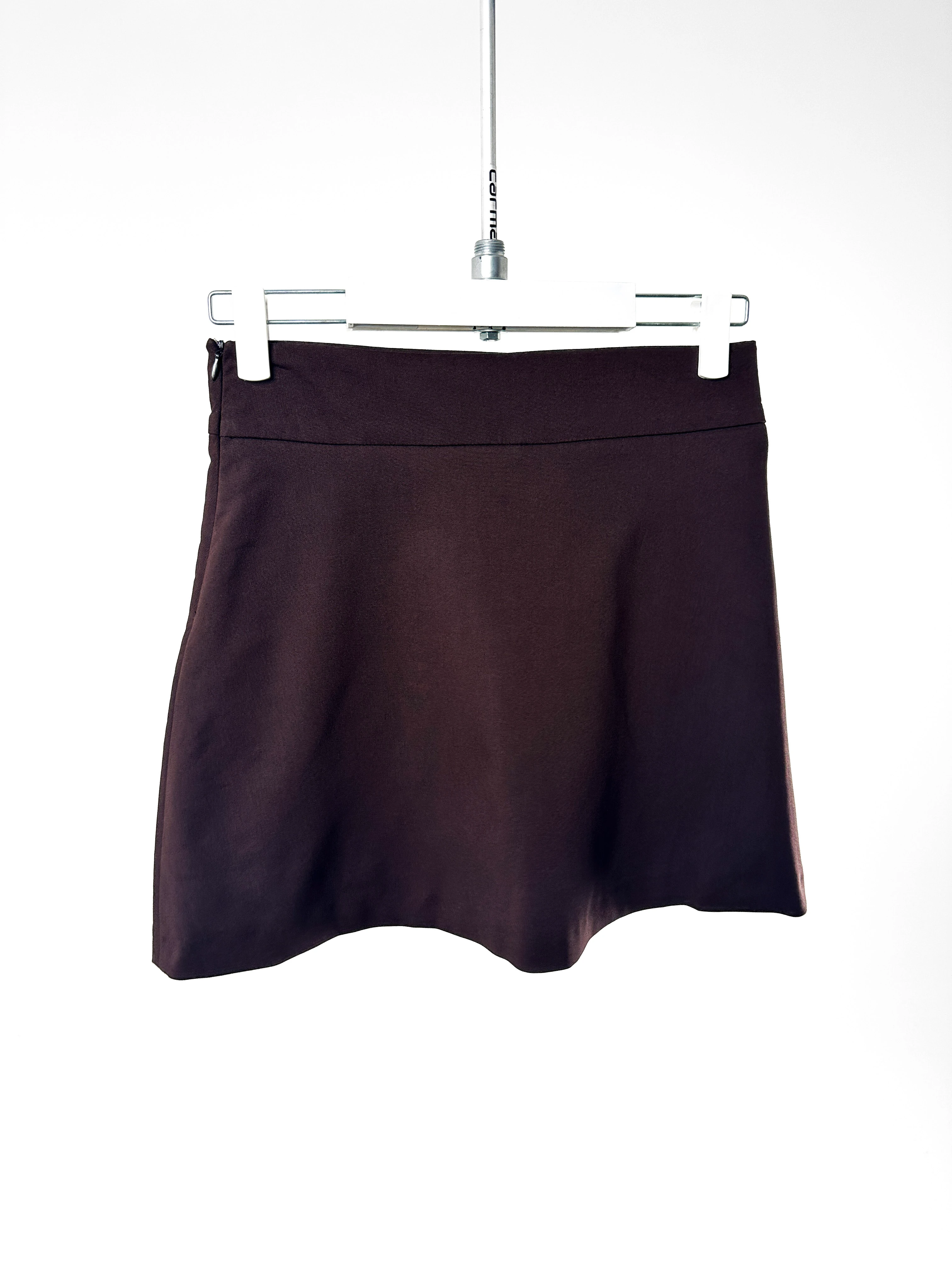 Yırtmaç Detaylı Şort Etek