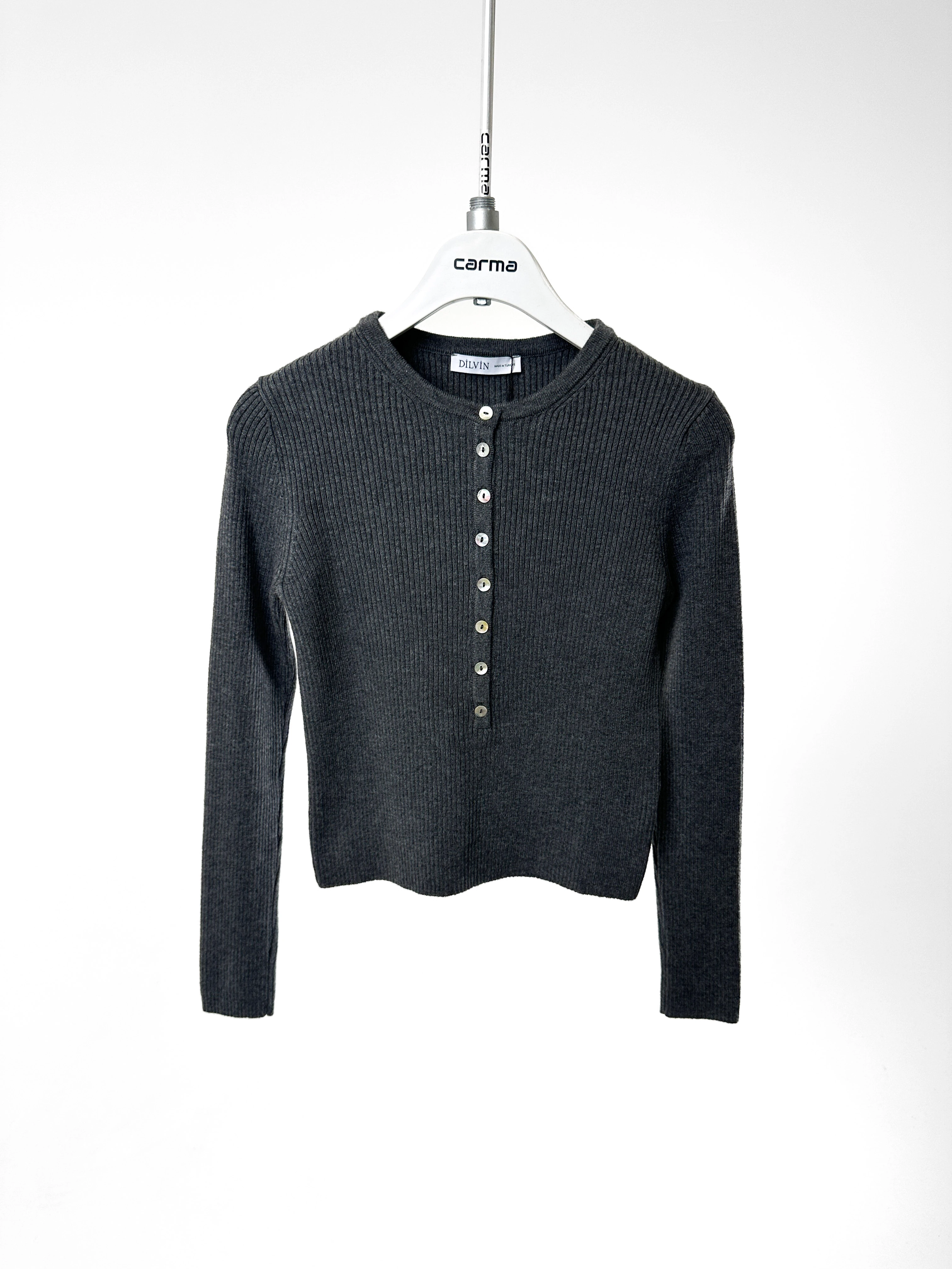 Düğmeli Fit Ribana Kazak