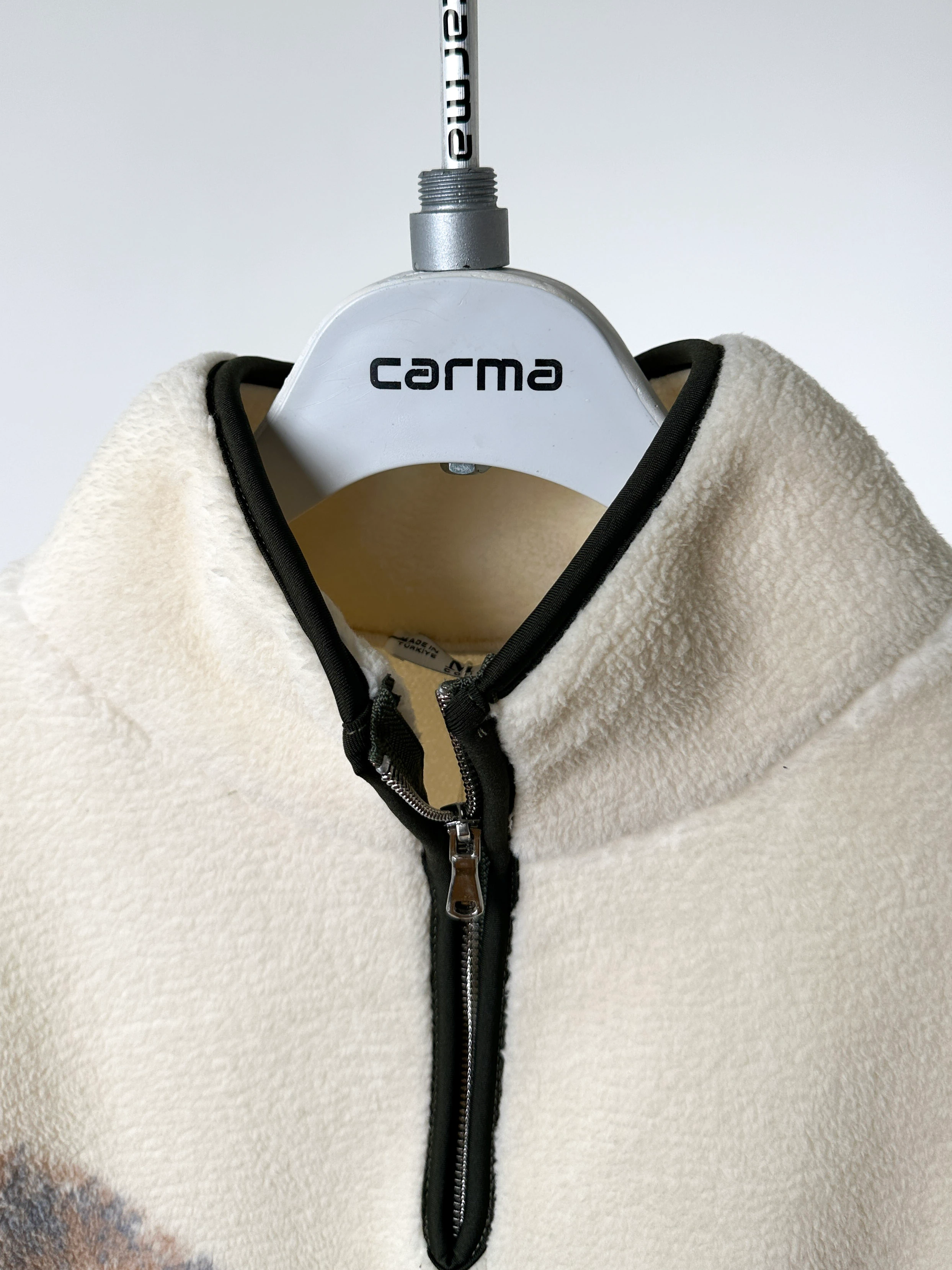 Desenli Yarım Fermuarlı Polar